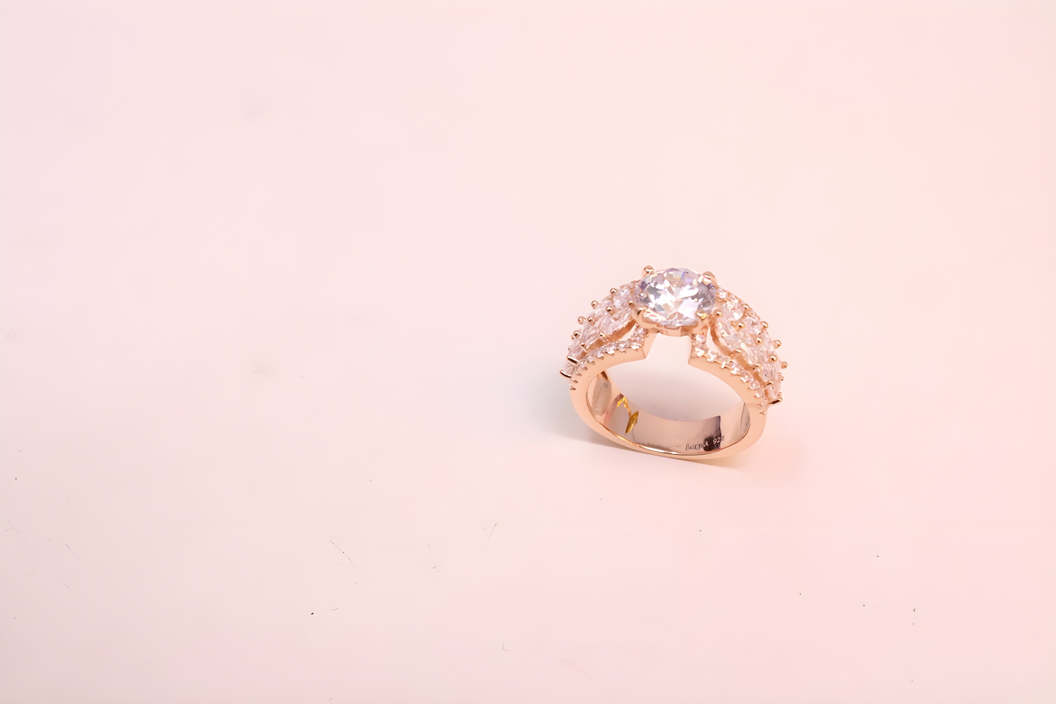 Golden Radiance VeeLux Premium Crystal Ring