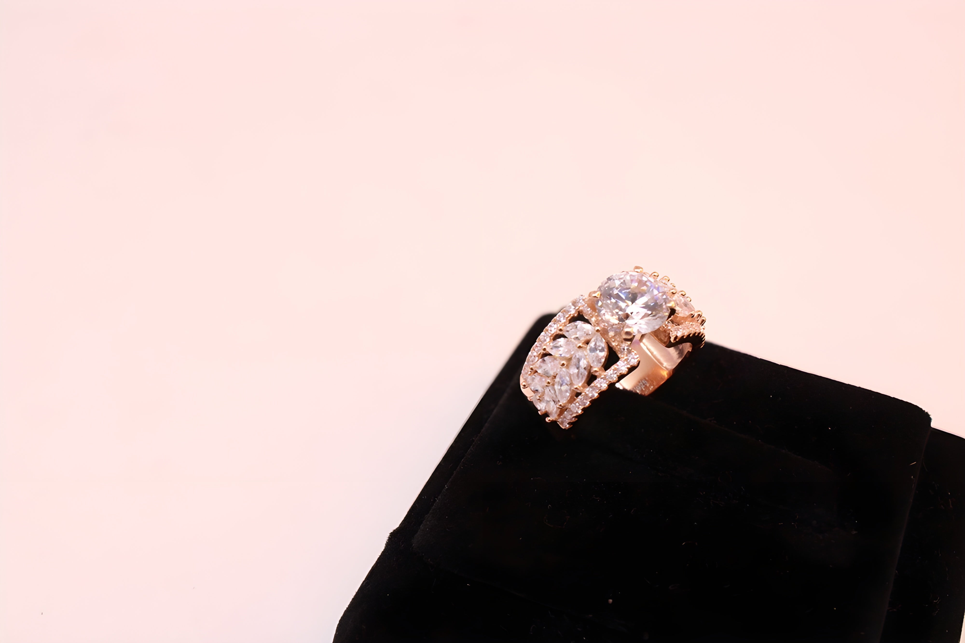 Golden Radiance VeeLux Premium Crystal Ring