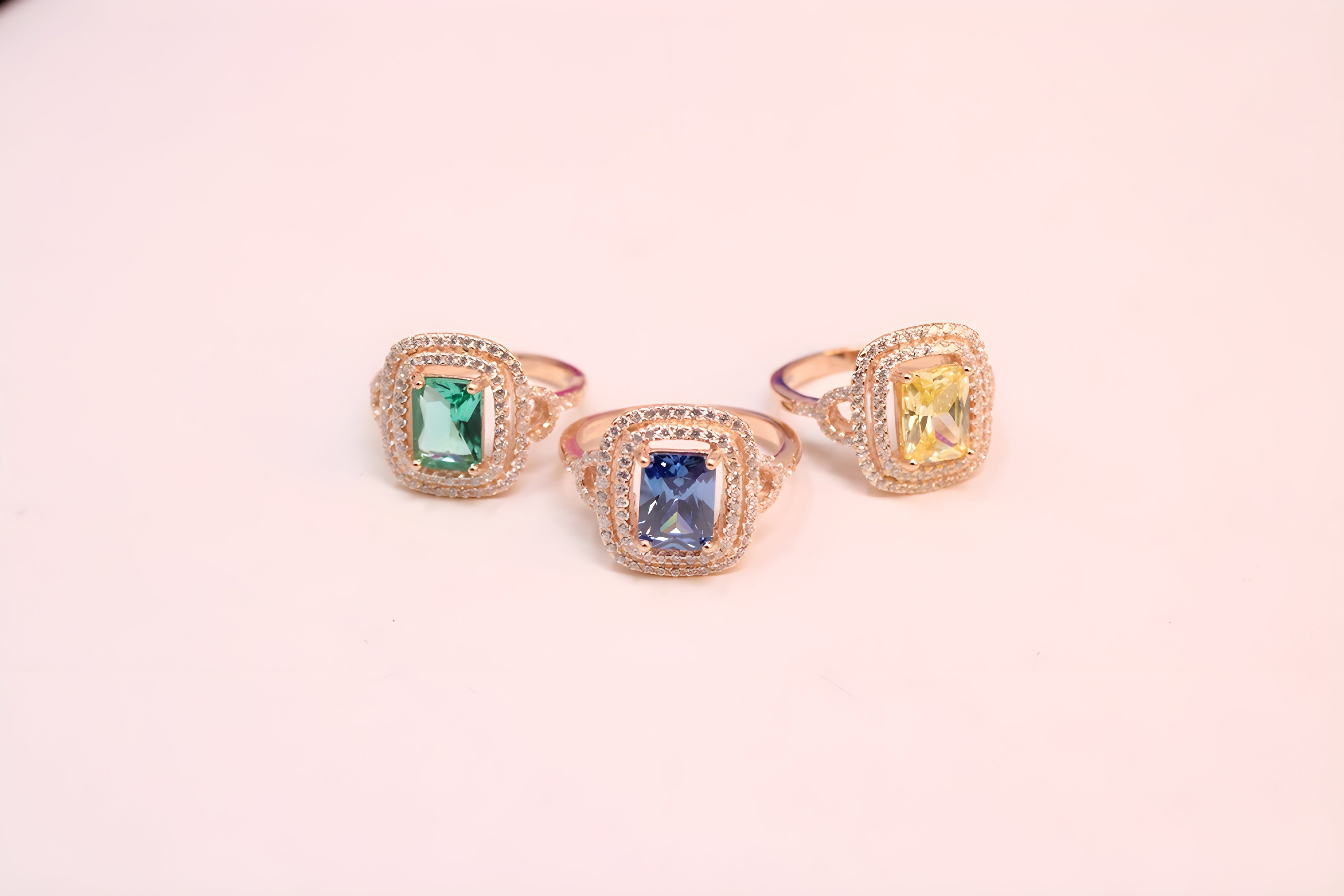 Aurum Verde VeeLux Premium Crystal Ring