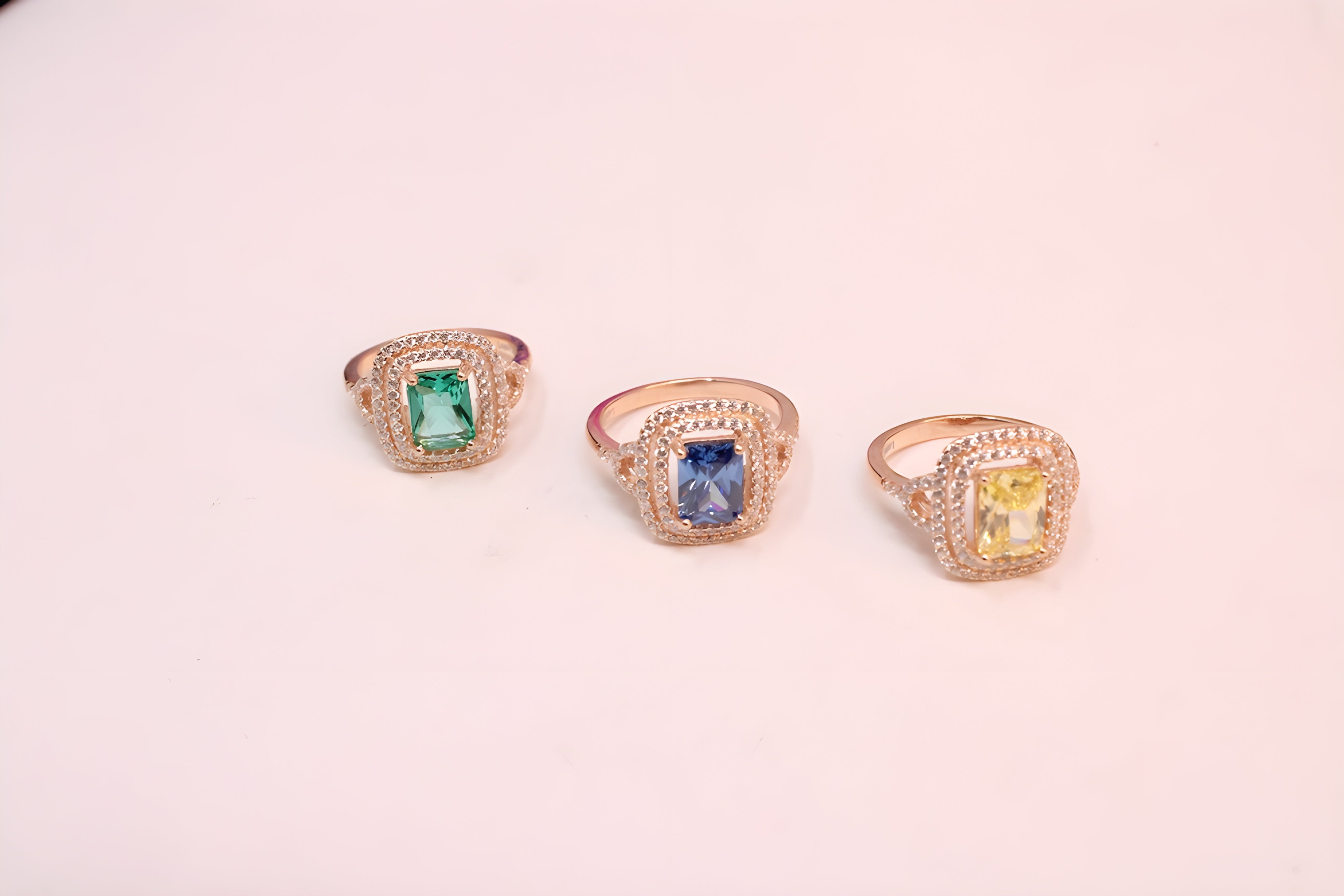 Aurum Verde VeeLux Premium Crystal Ring