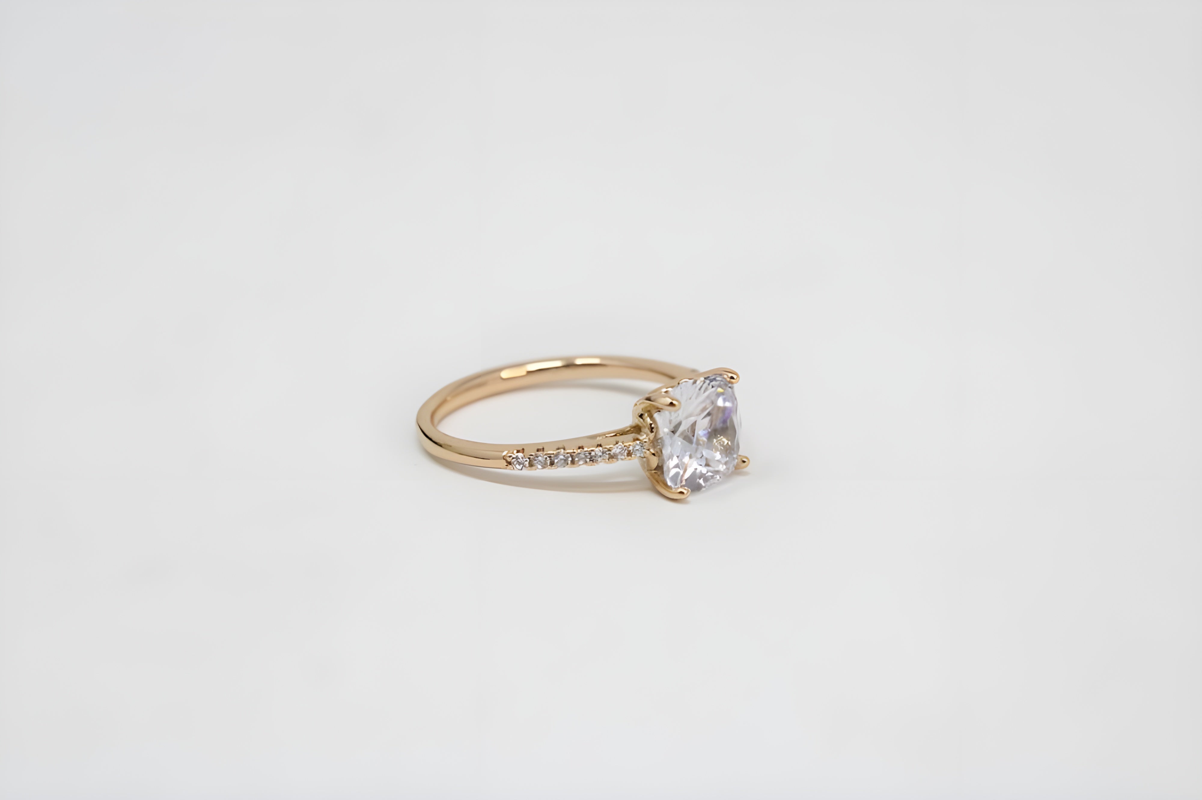 Golden Brilliance Crystal Ring