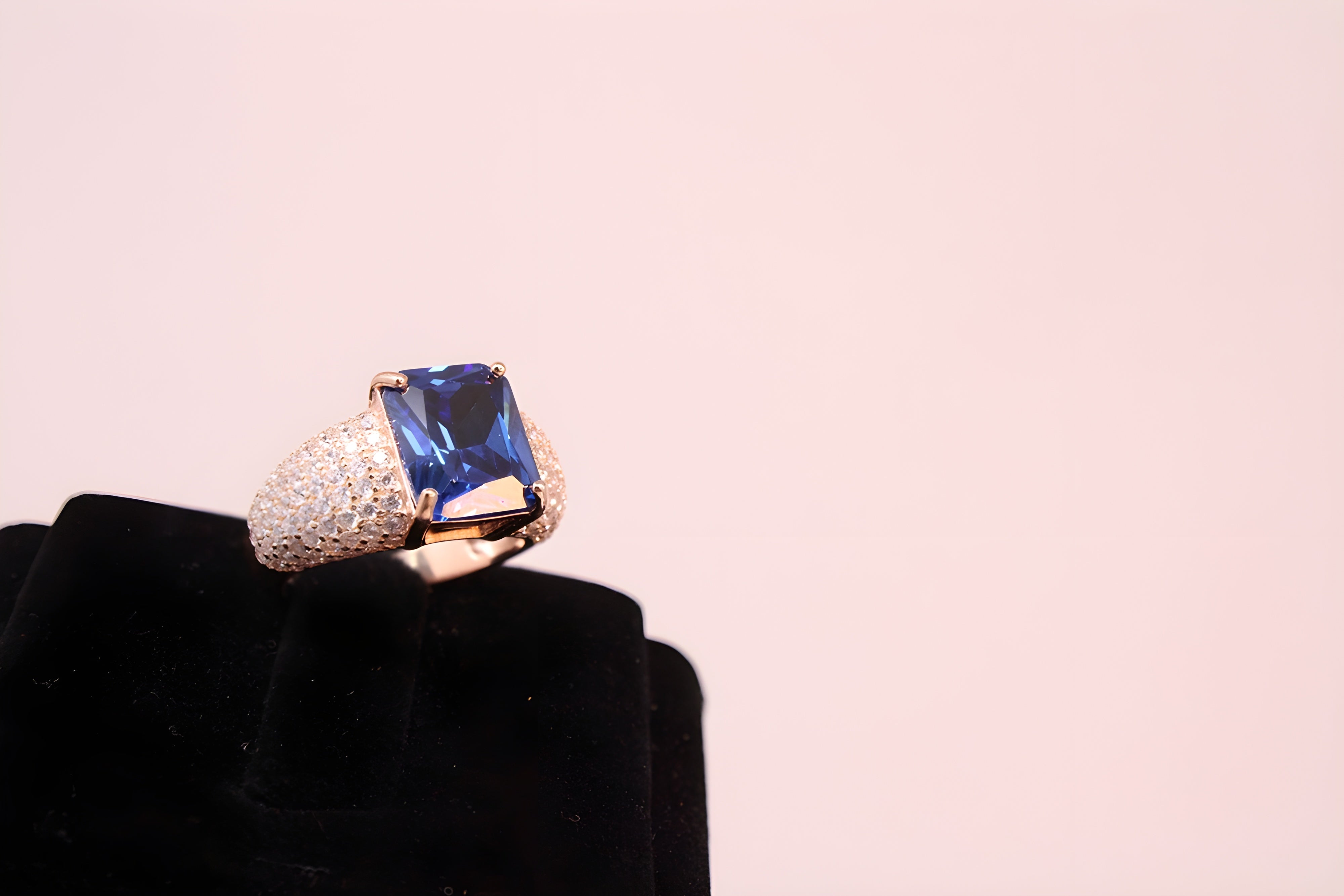 Radiant Aurum Prism VeeLux Premium Crystal Ring