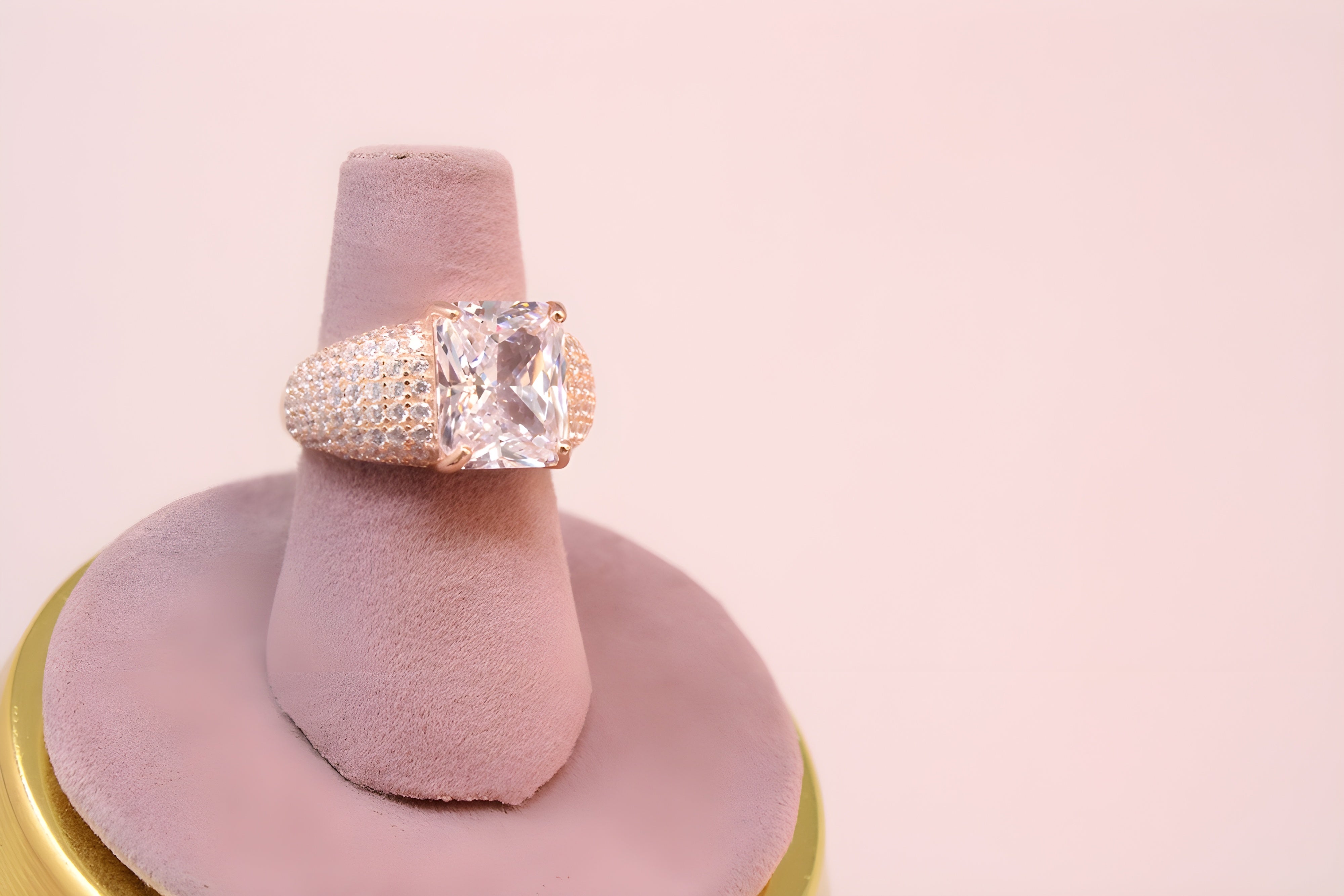 Radiant Aurum Prism VeeLux Premium Crystal Ring