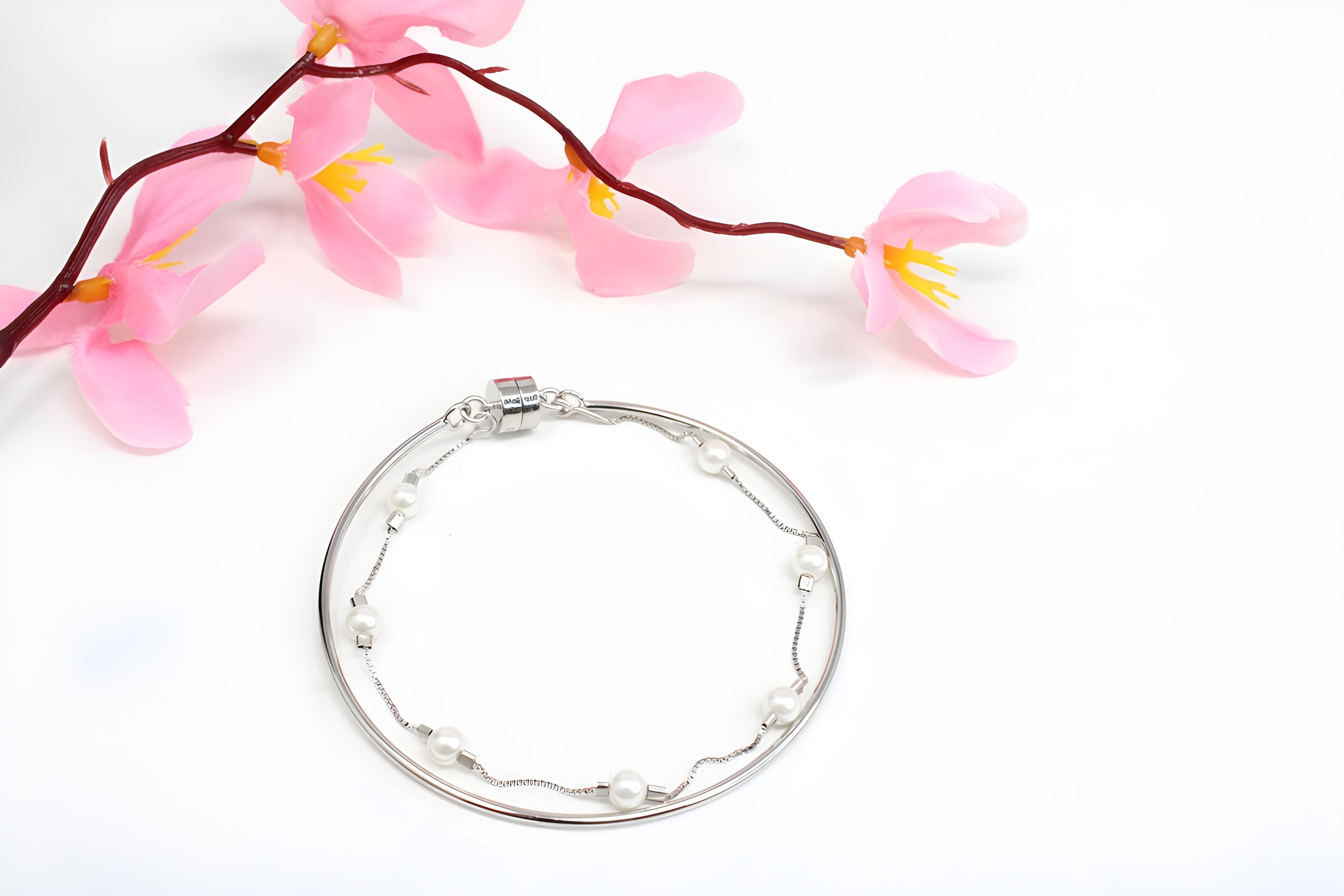 Sterling Silver VeeLux Premium Crystal White Pearl Round Elegance Bracelet