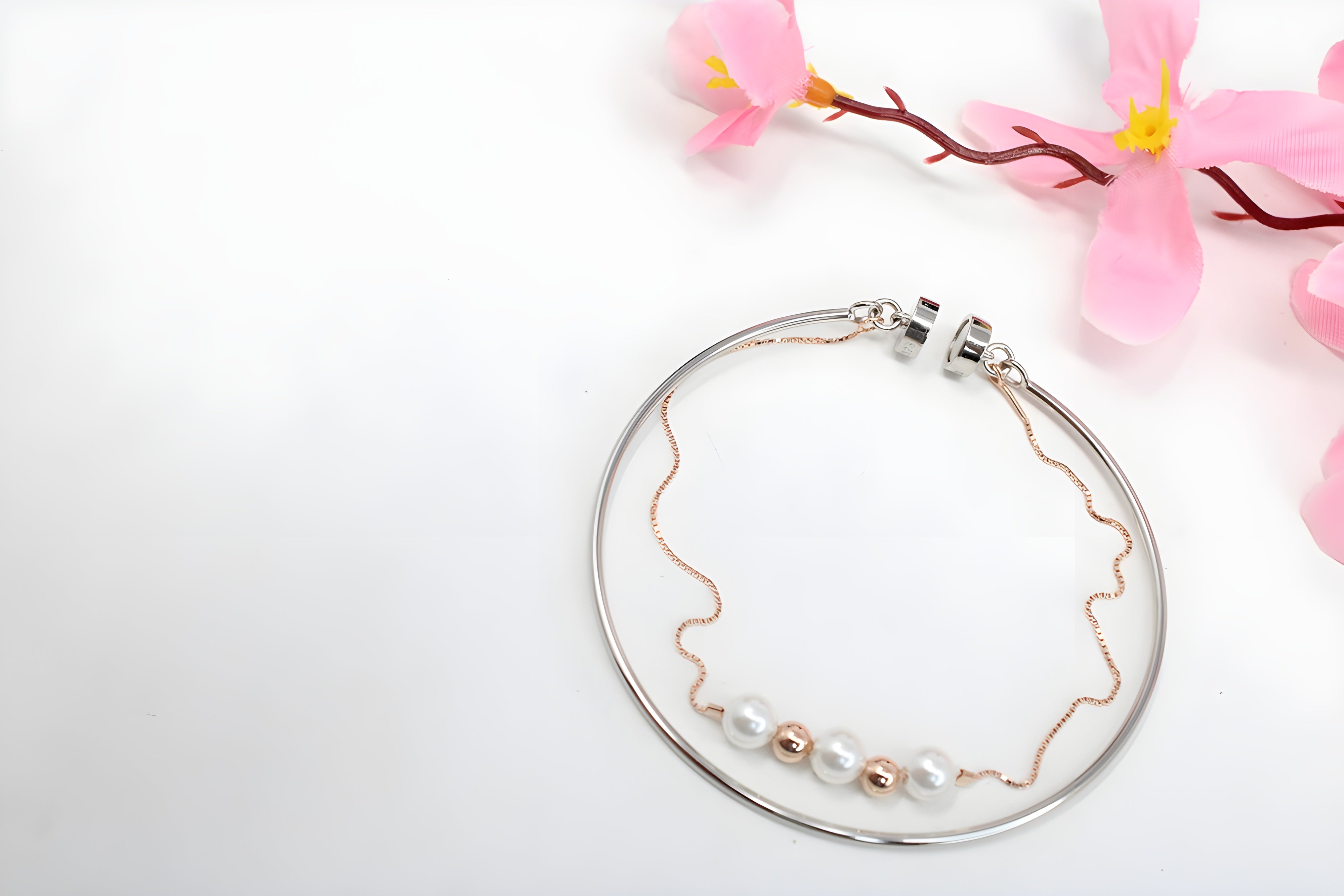 Sterling Silver VeeLux Premium Crystal White and Golden Pearl Magnetic Elegance Bracelet