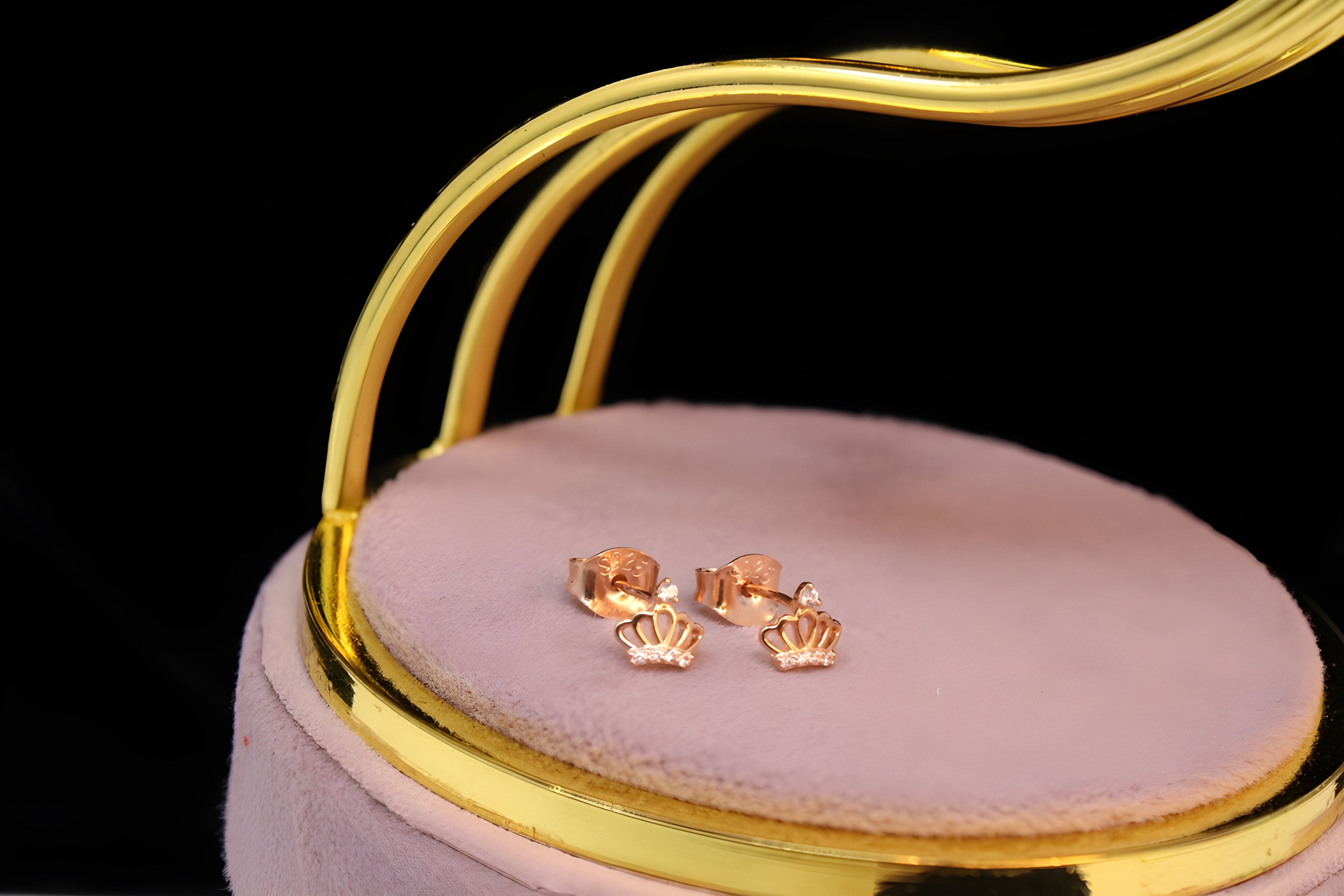 Whispering Silver Charisma Earrings