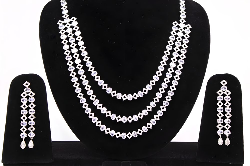 Exquisite Twilight Necklace