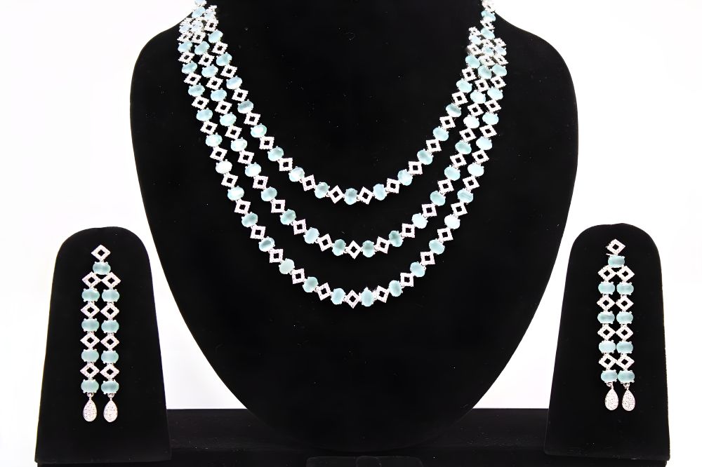 Exquisite Twilight Necklace