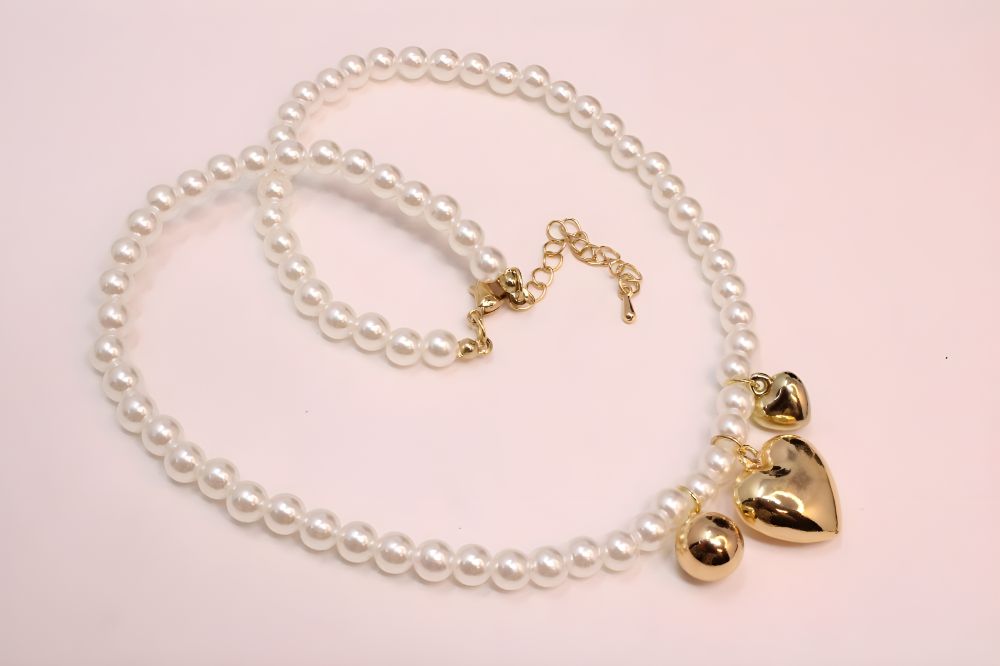 Ethereal Ocean Artificial Gem Necklace