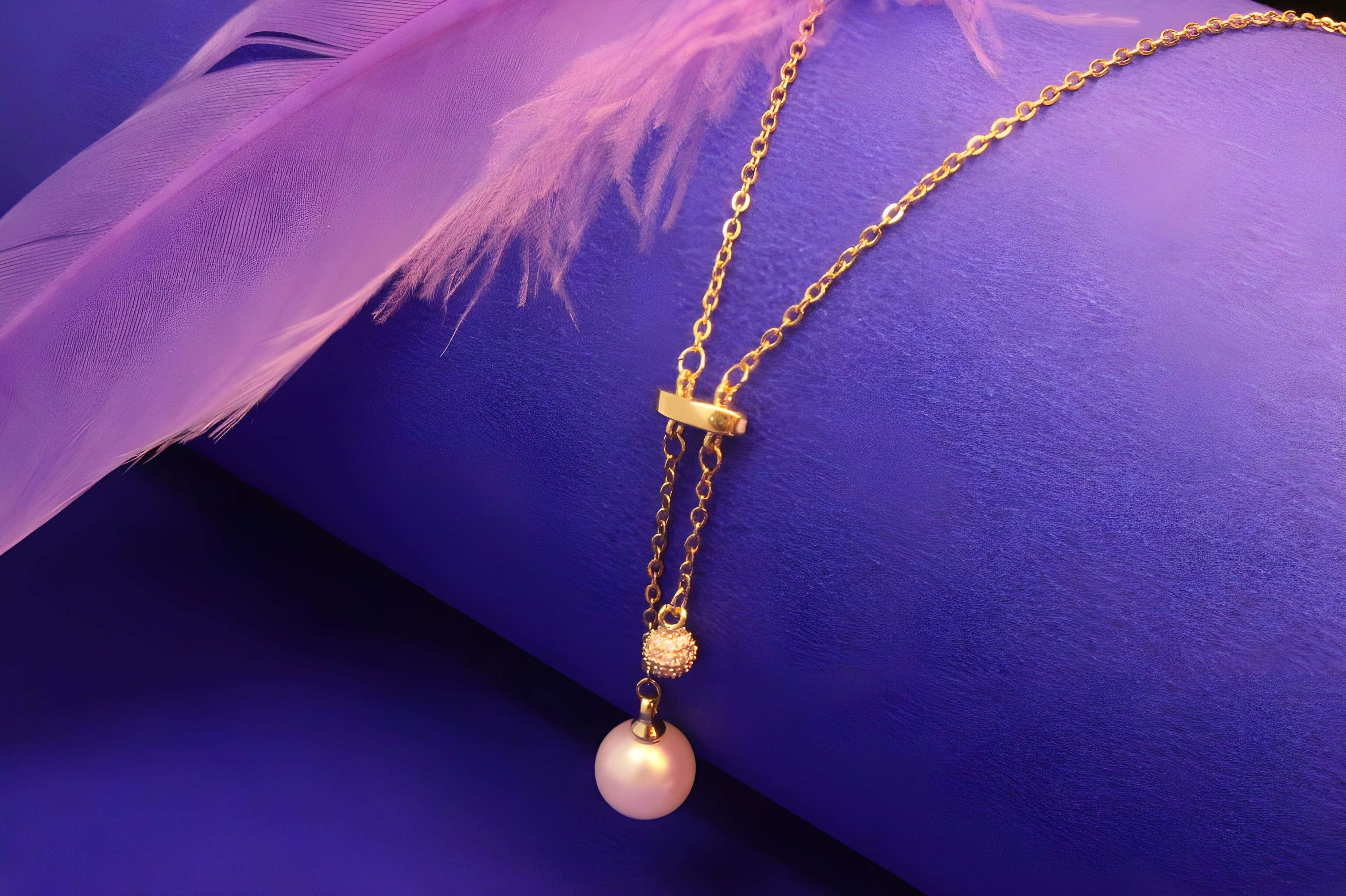 Lumina Pearl Pendant