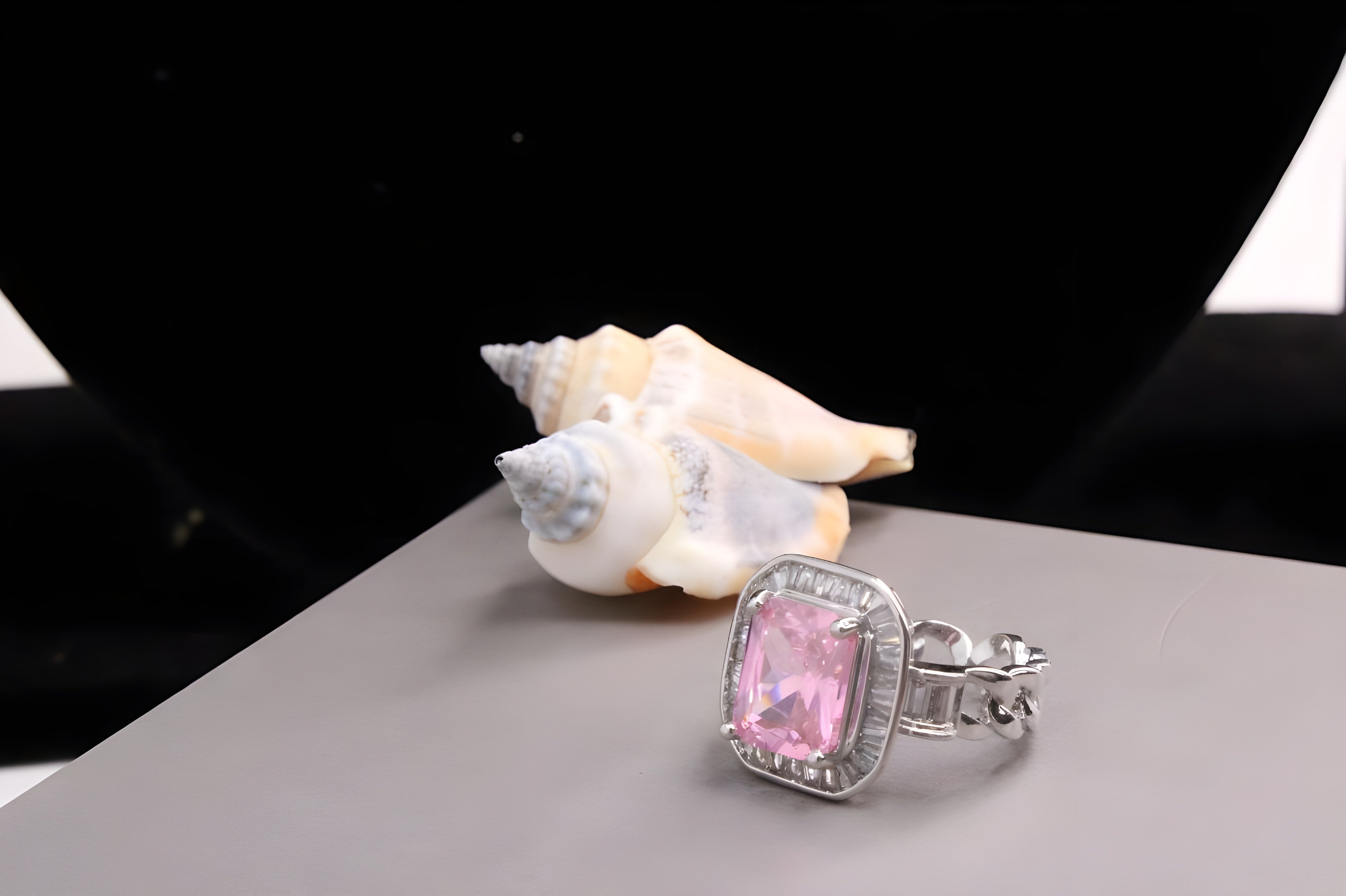 Artisan Aura Sculpture Ring