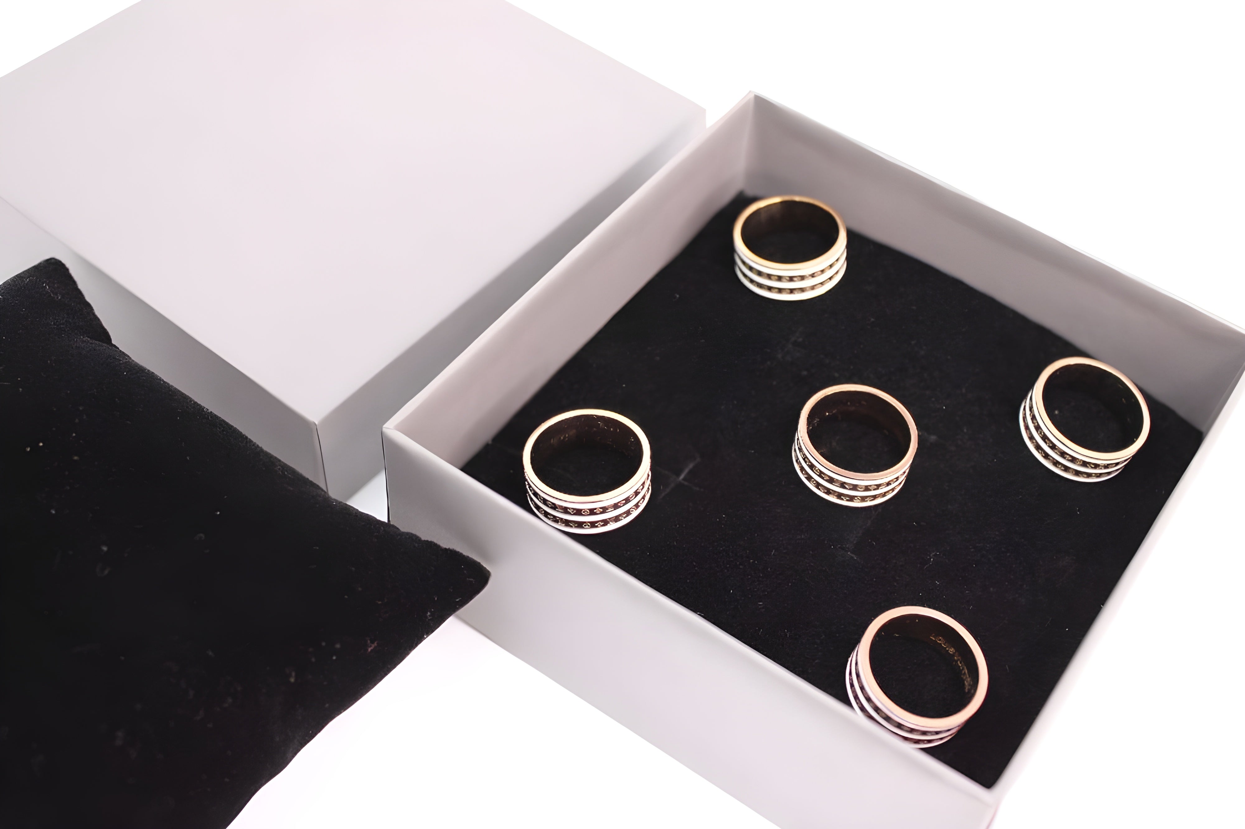 Ethereal Charm Circlet Ring