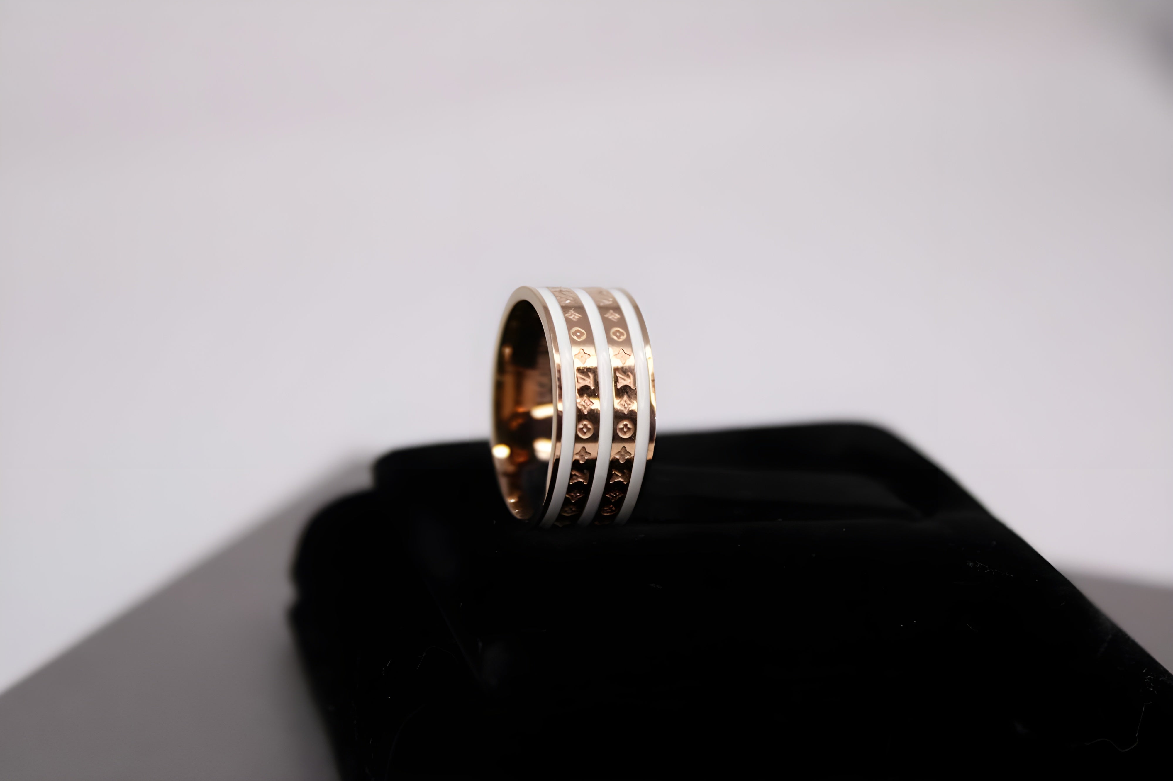 Ethereal Charm Circlet Ring