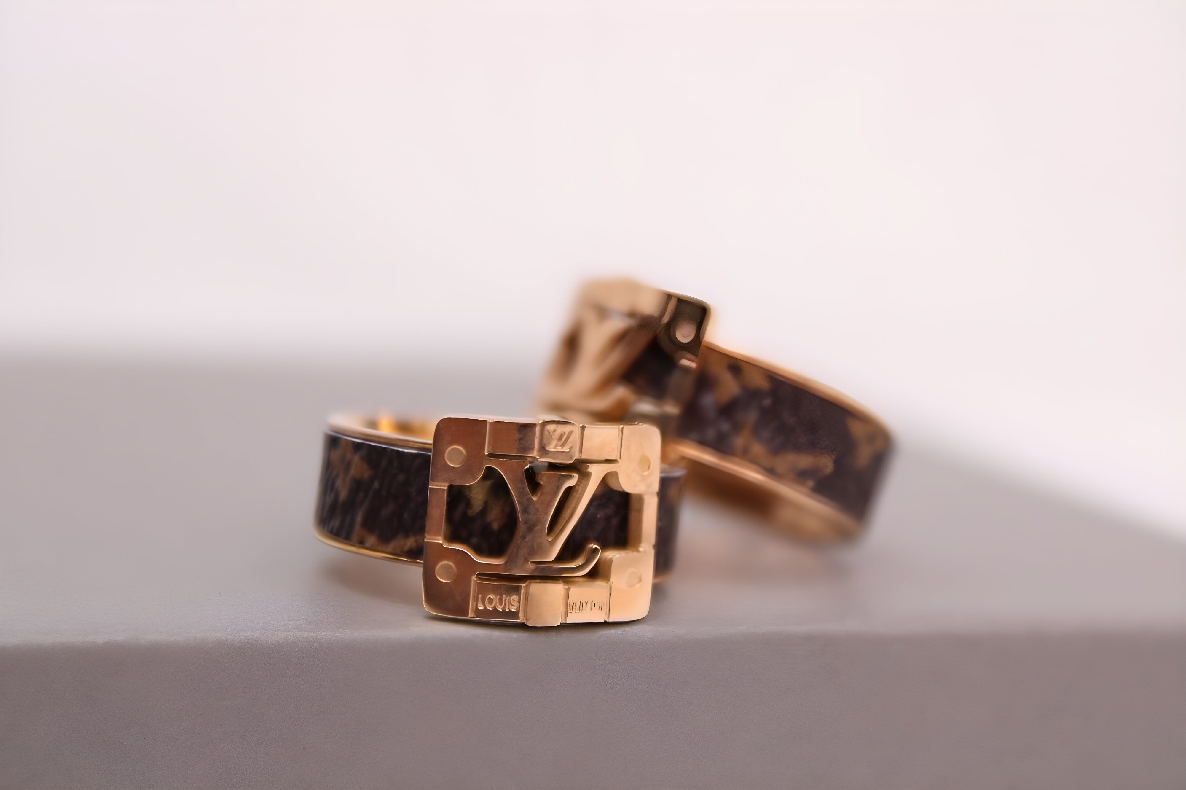 Lustrous Ivy Ring