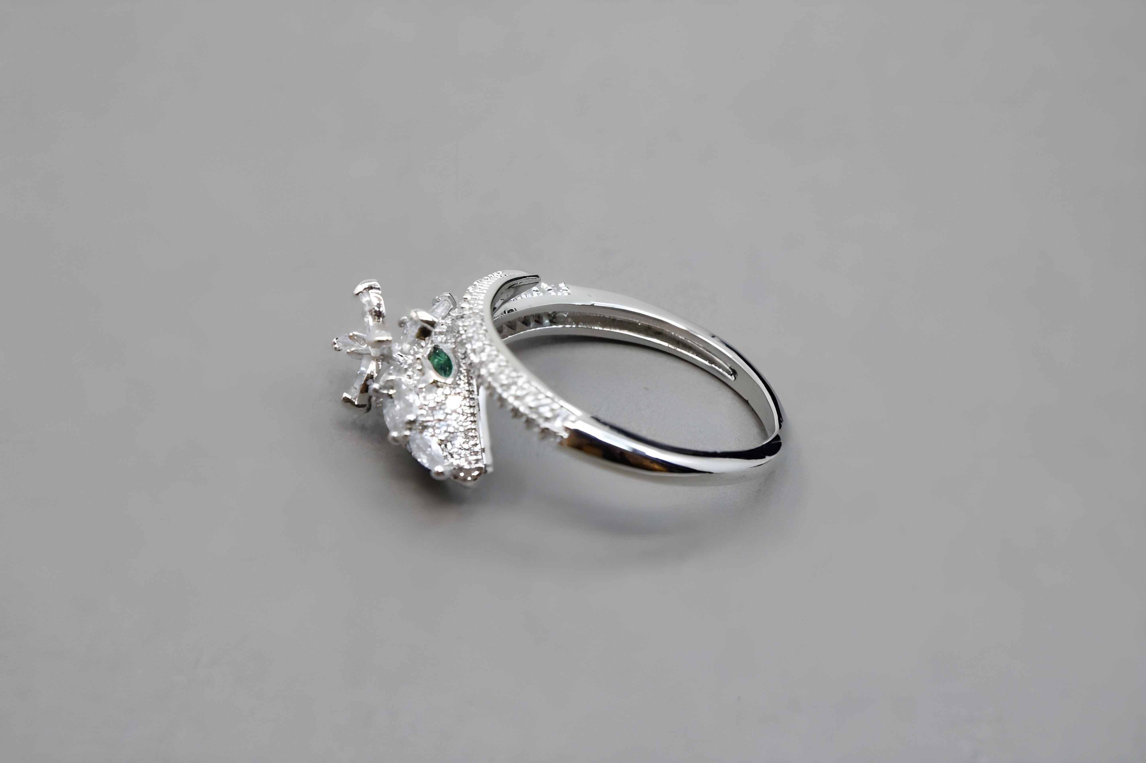 Whispering Dragon Head Ring
