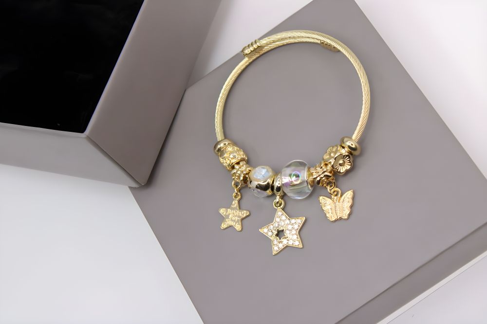 Gold Toned Lustrous Bracelet