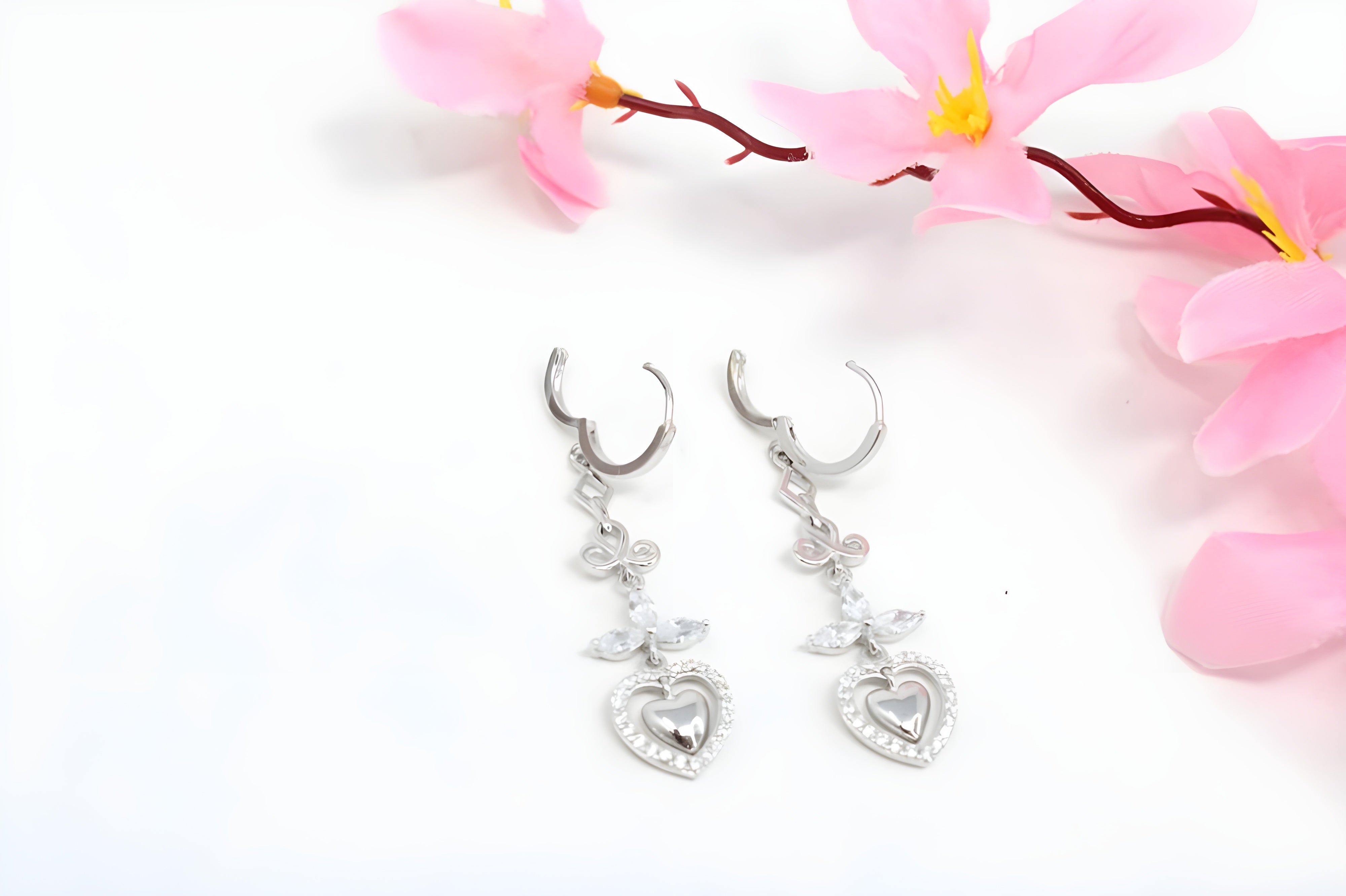 Radiant Aura Silver Elegance Earrings