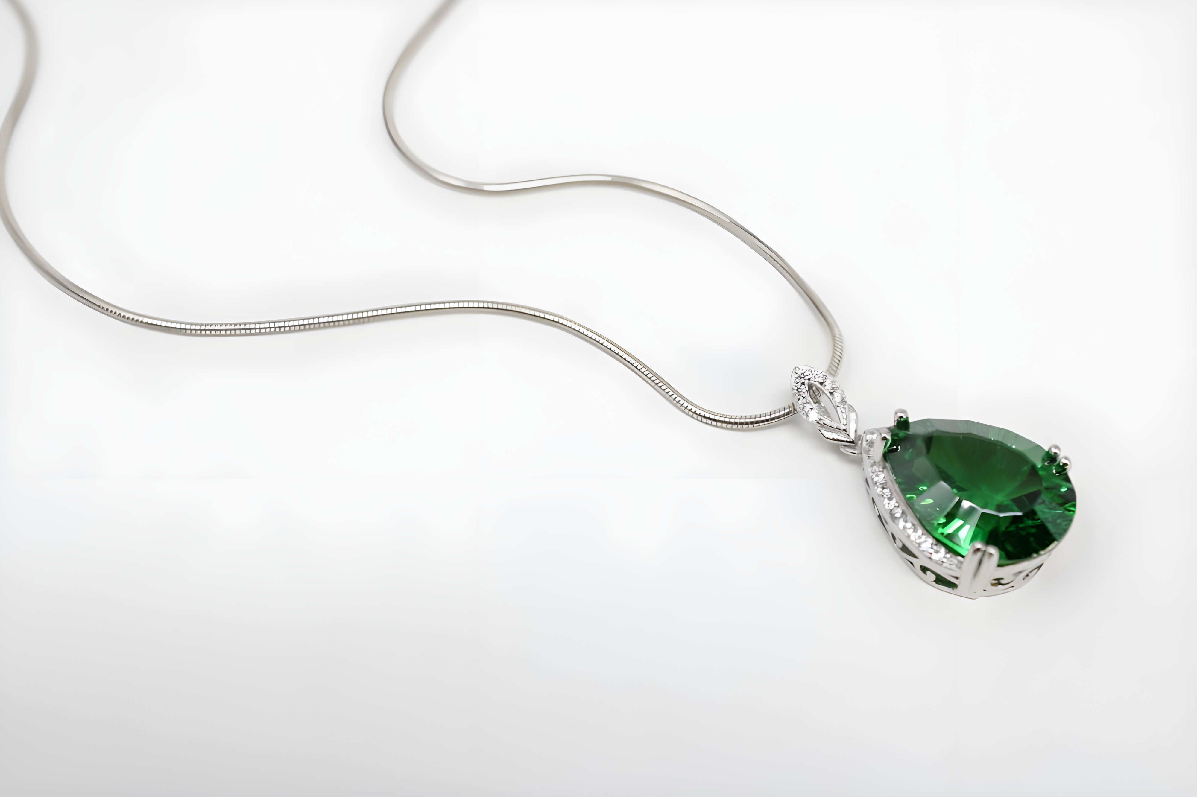 Emerald Allure Teardrop Pendant with VeeLux Crystal Accents