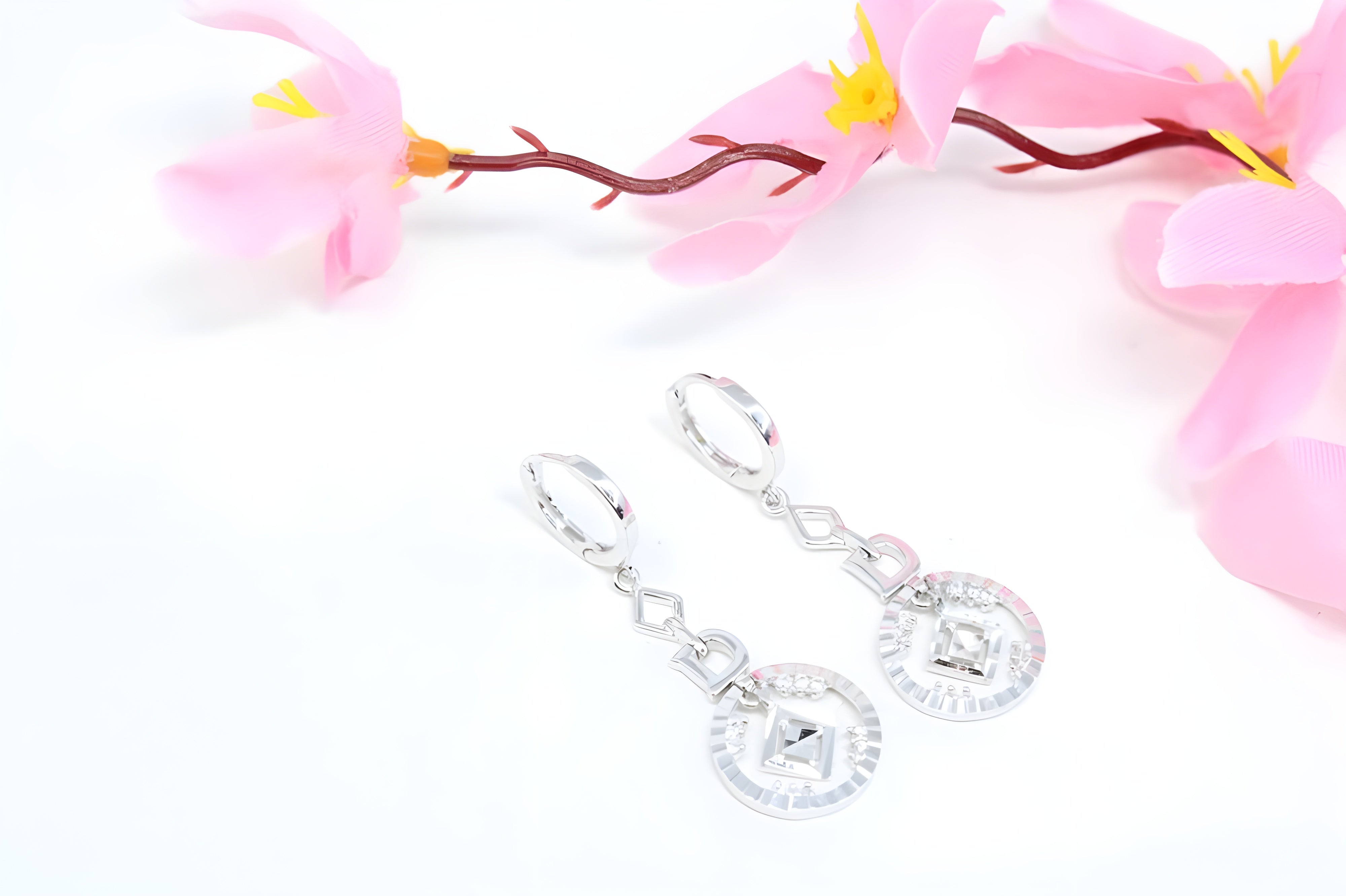 Eternal Radiance Silver Gleam Earrings