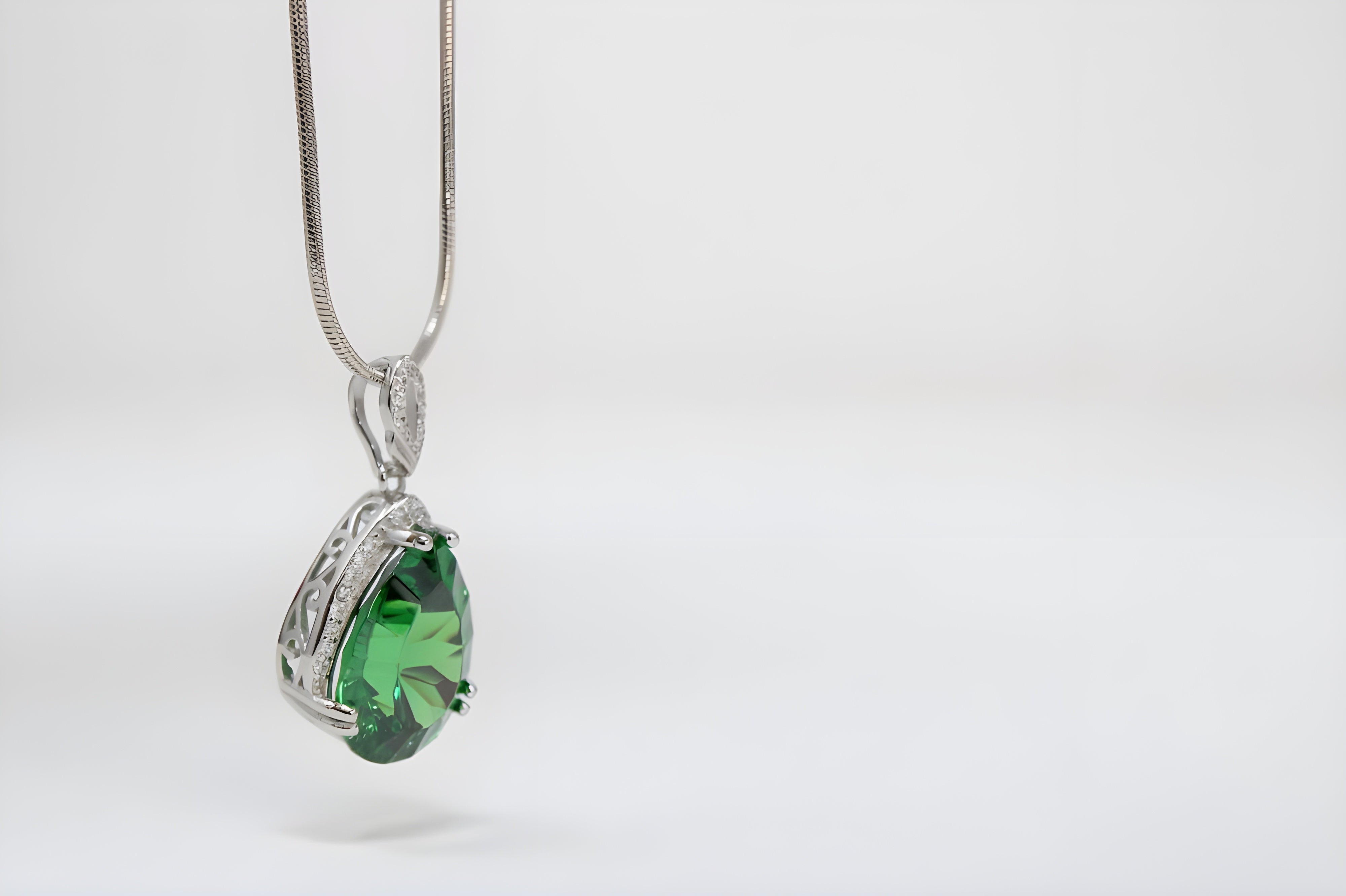 Emerald Allure Teardrop Pendant with VeeLux Crystal Accents