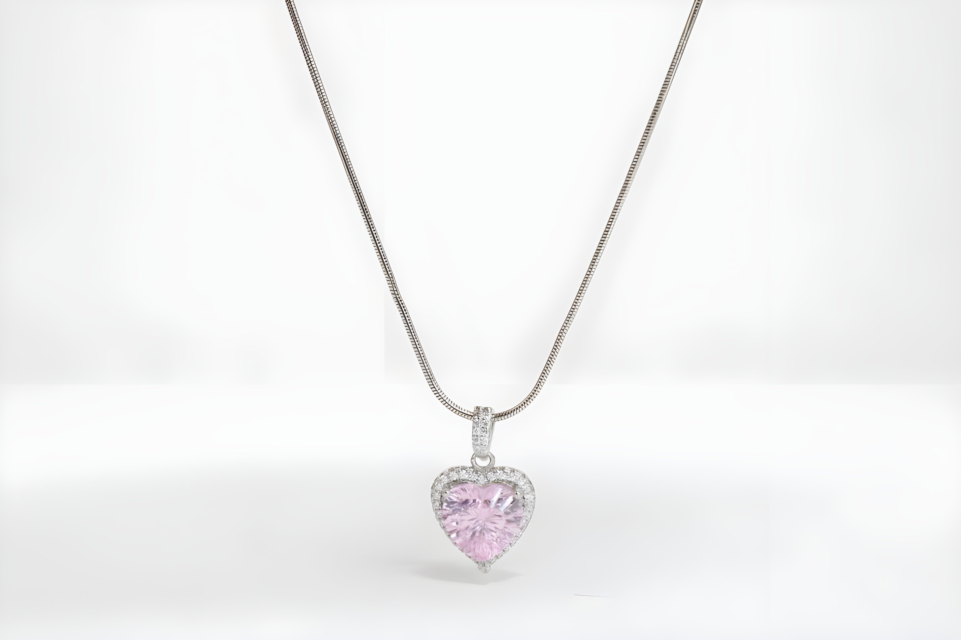 VeeLux Halo Heart Pendant – Vibrant Pink Crystal