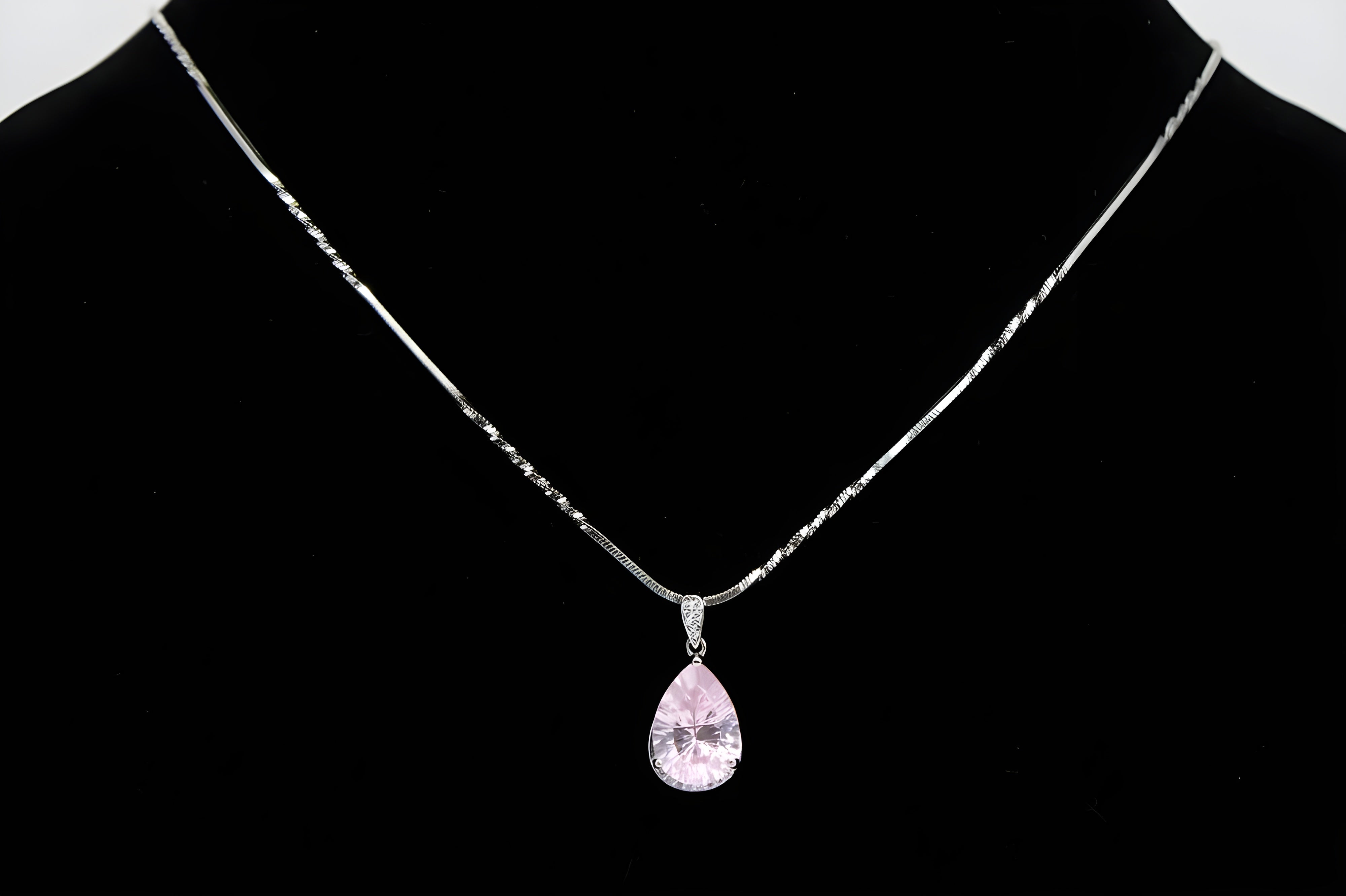 VeeLux Crystal Blush Dew Drop Necklace