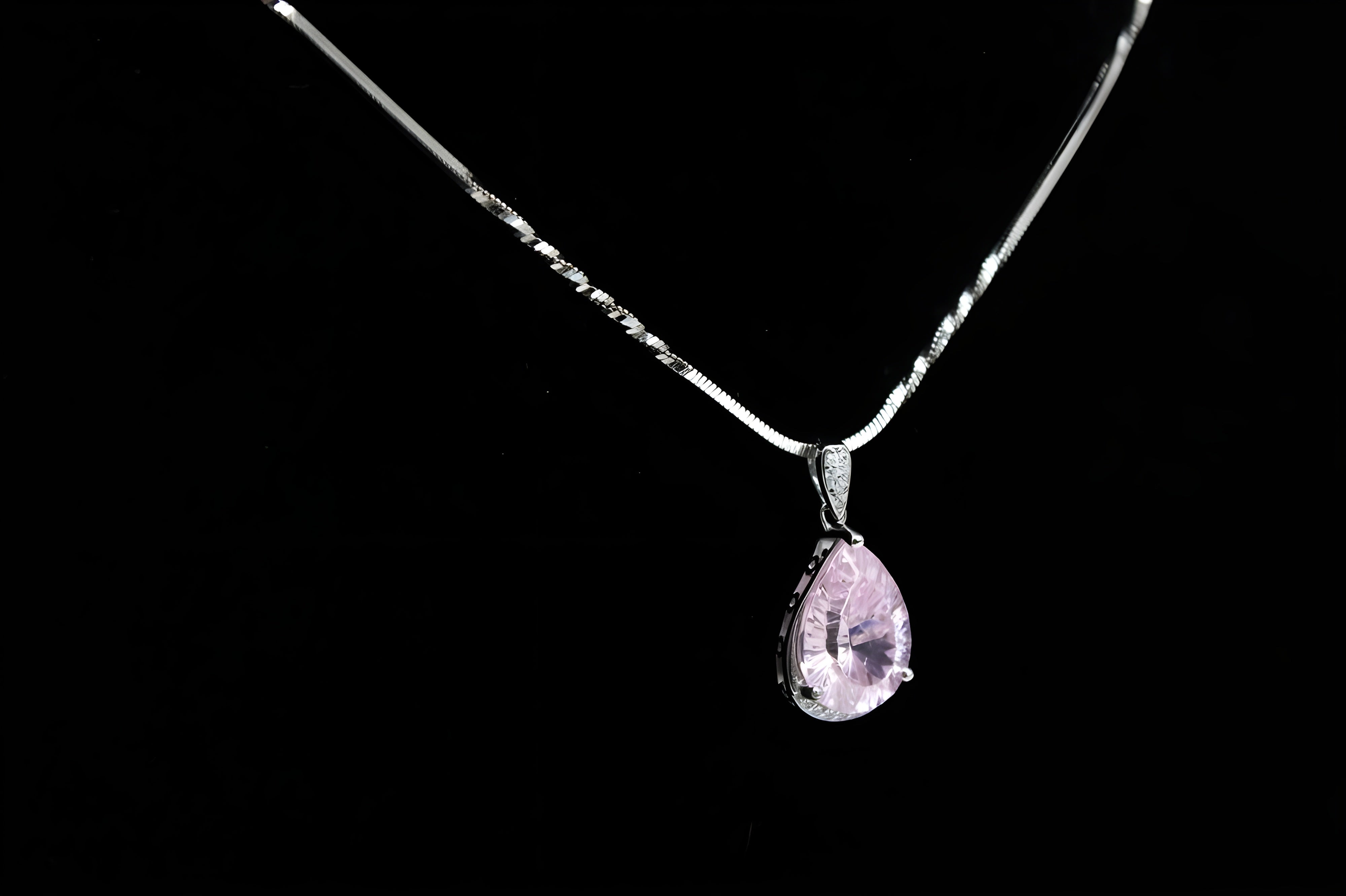 VeeLux Crystal Blush Dew Drop Necklace