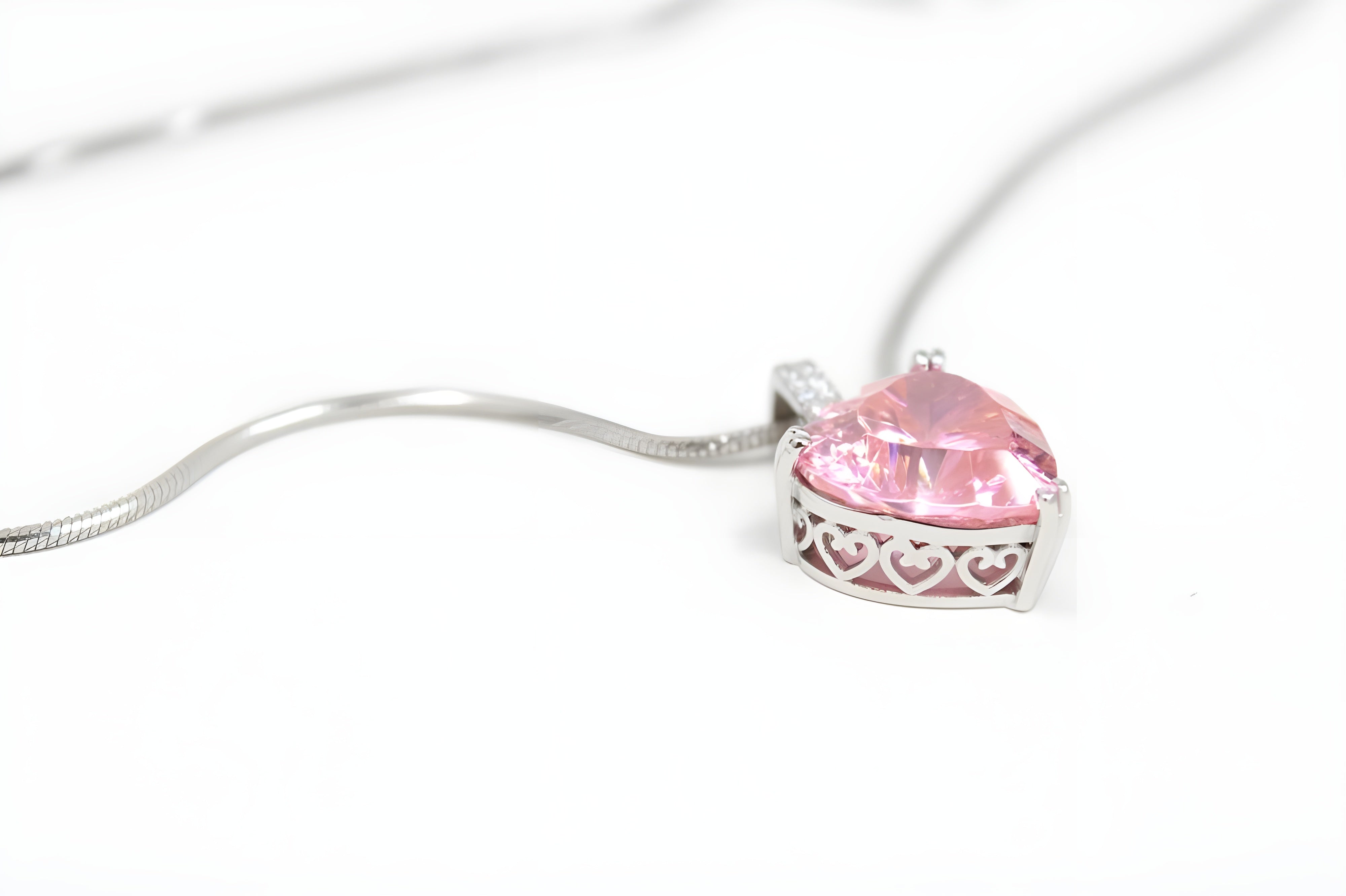 VeeLux Rose Dew Teardrop Pendant Necklace