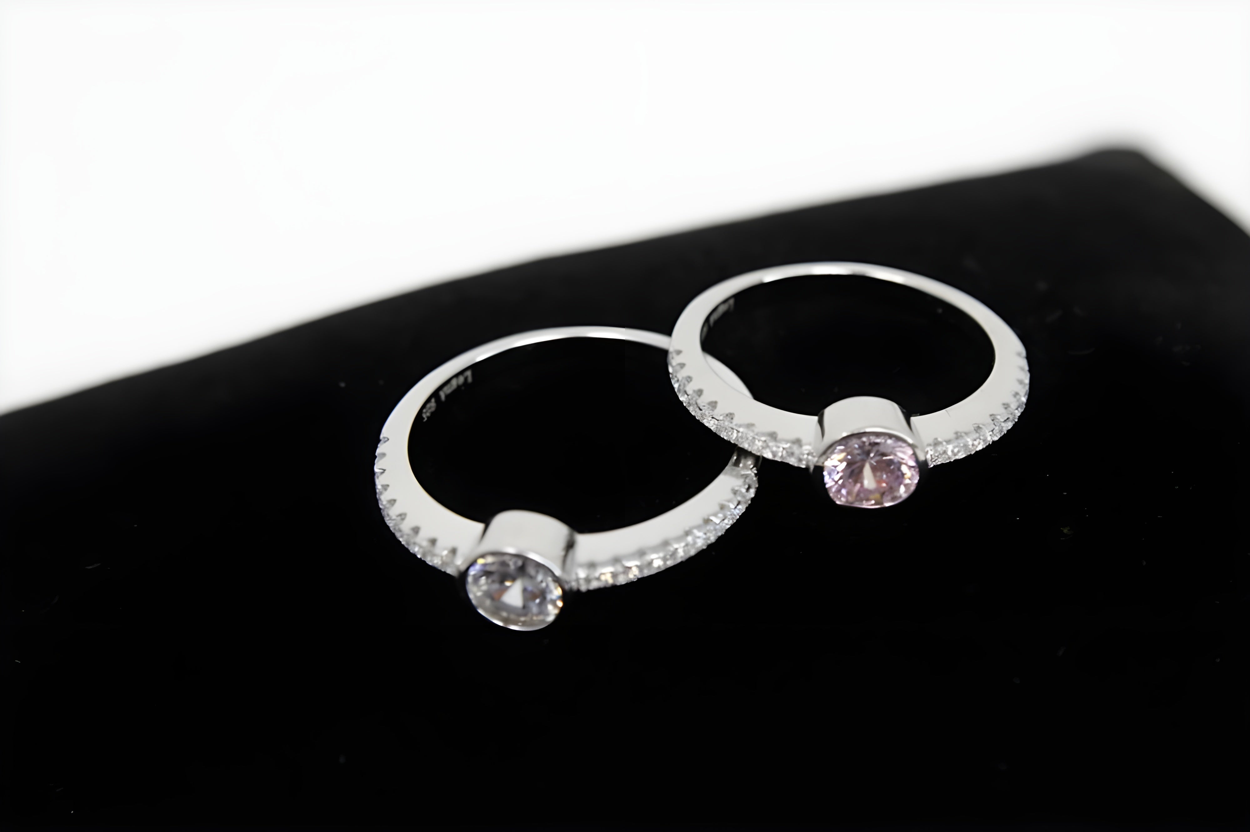 Sterling Silver VeeLux Premium Crystal Dual-tone Ring