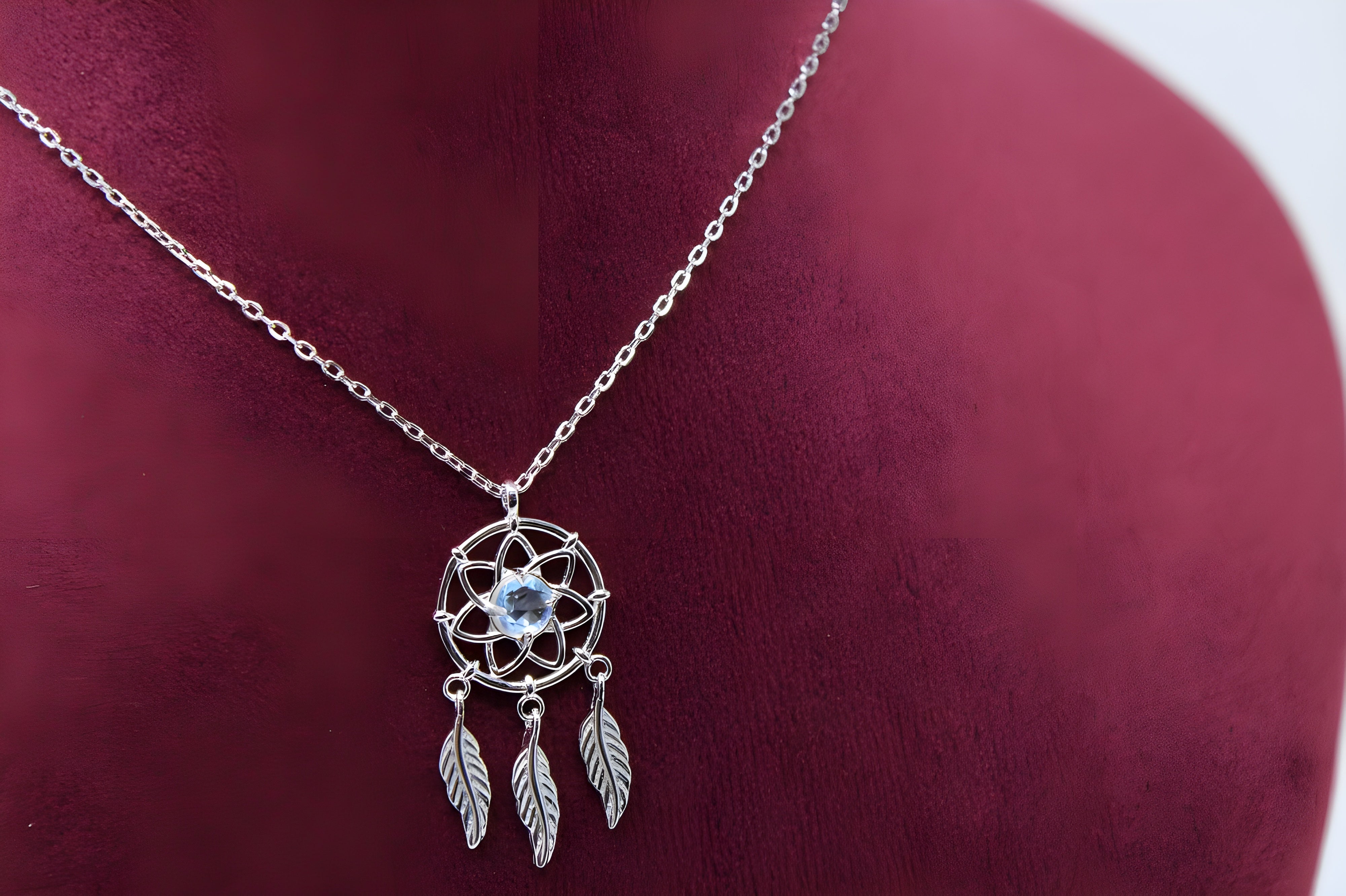 VeeLux Enchanted Dreamcatcher Pendant Necklace