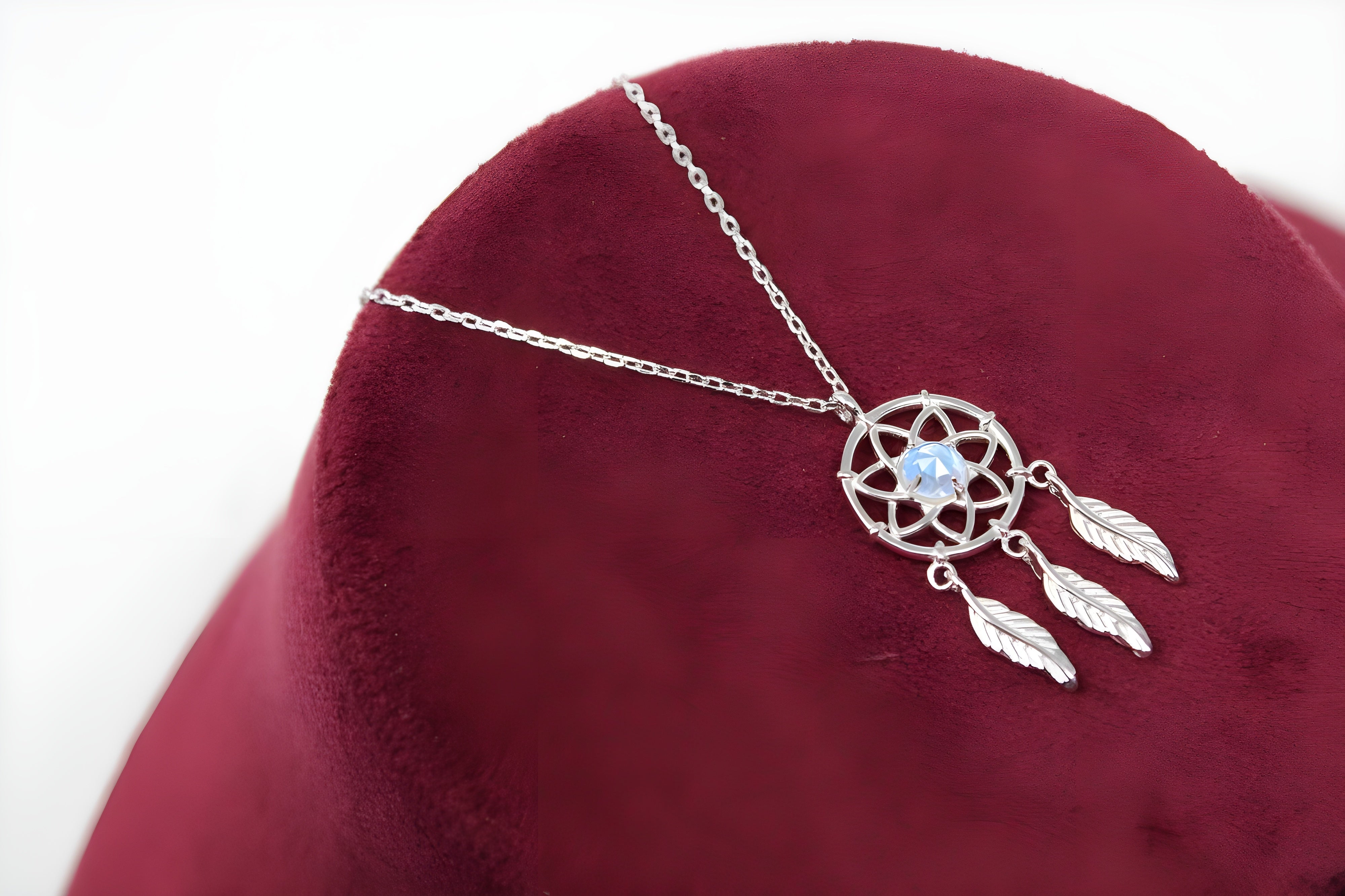 VeeLux Enchanted Dreamcatcher Pendant Necklace