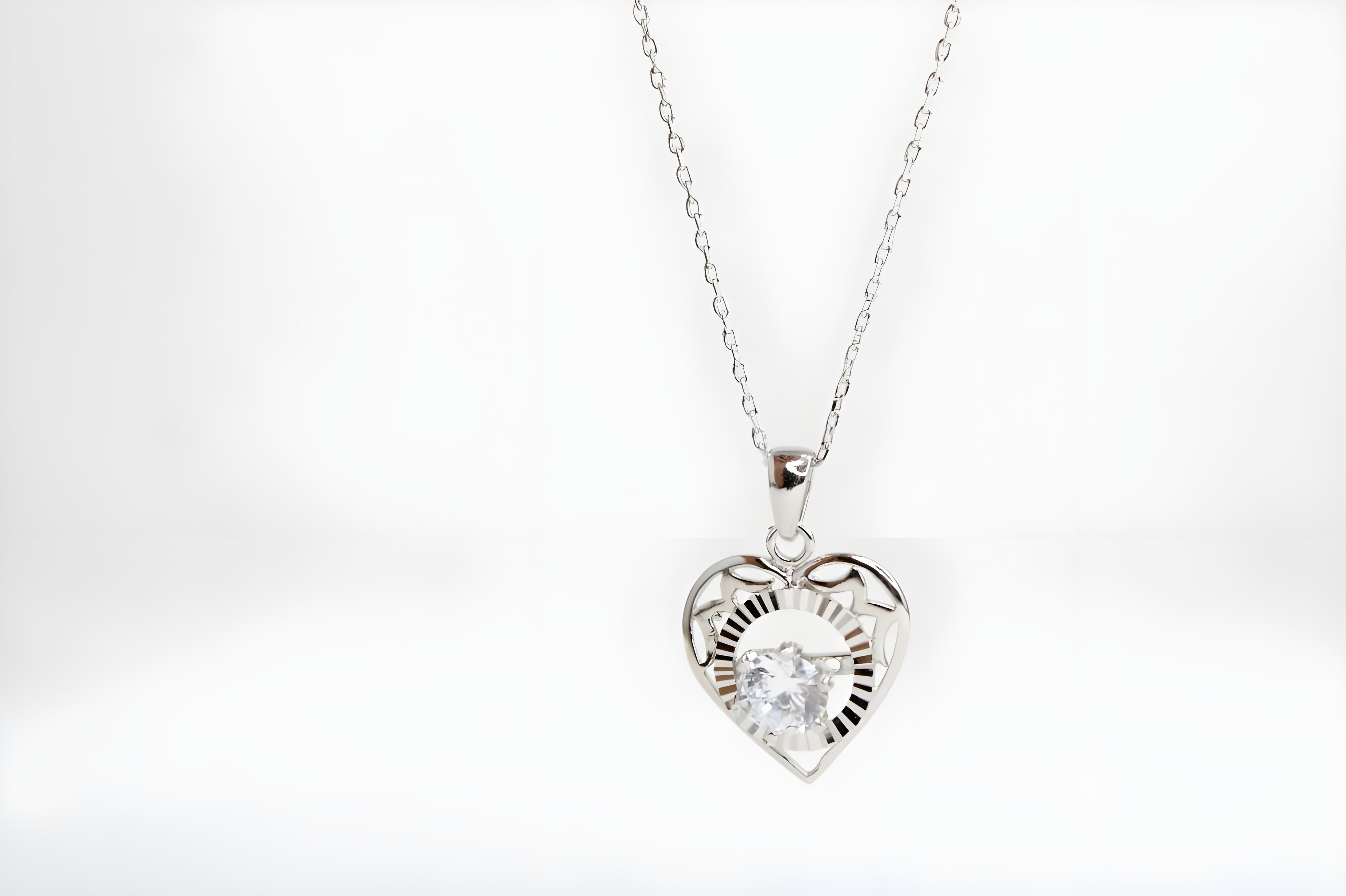 Enchanting Heart-Shaped VeeLux Premium Crystal Necklace