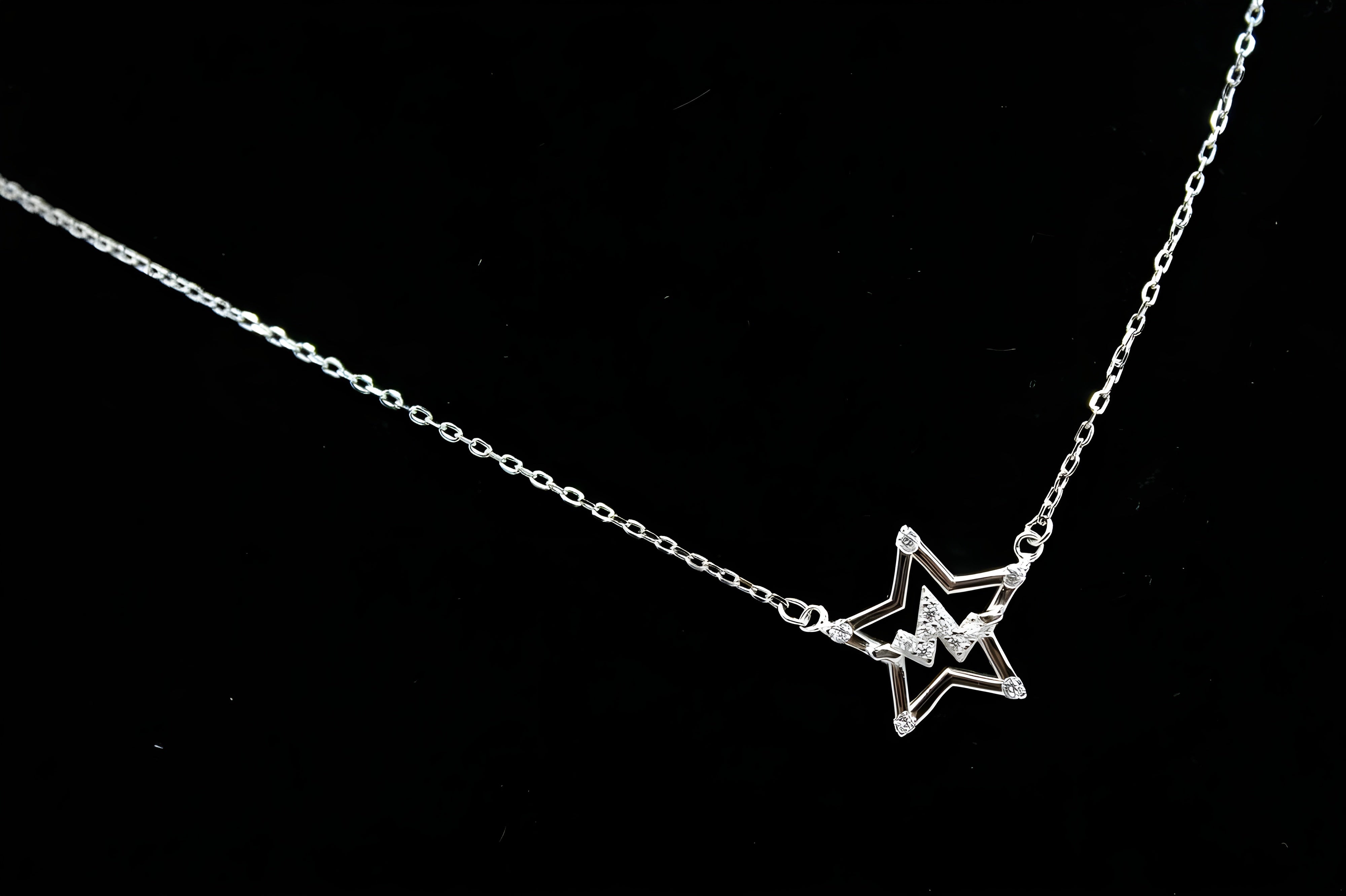 Twinkling Star VeeLux Crystal Necklace with Trace Chain