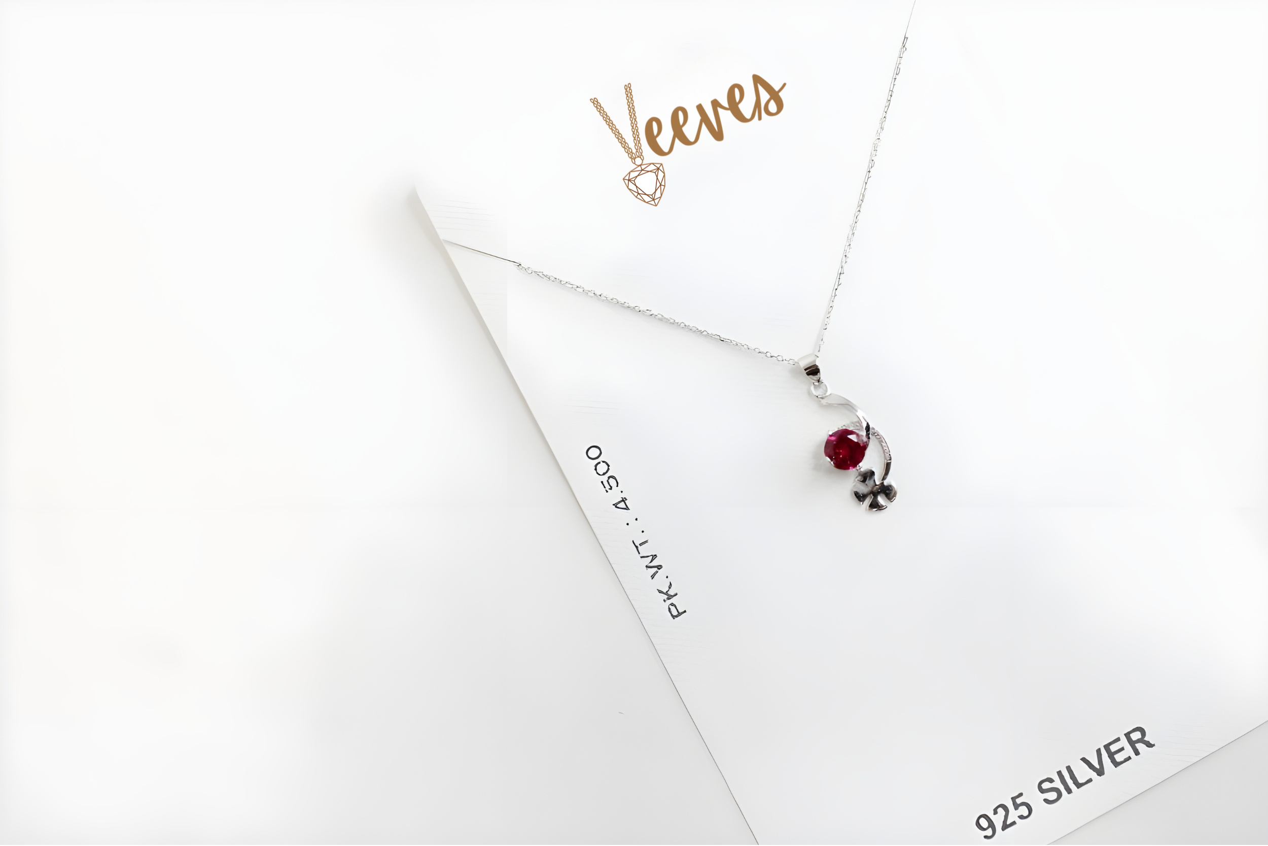 Lucky Clover Pendant with Round Crimson VeeLux Crystal