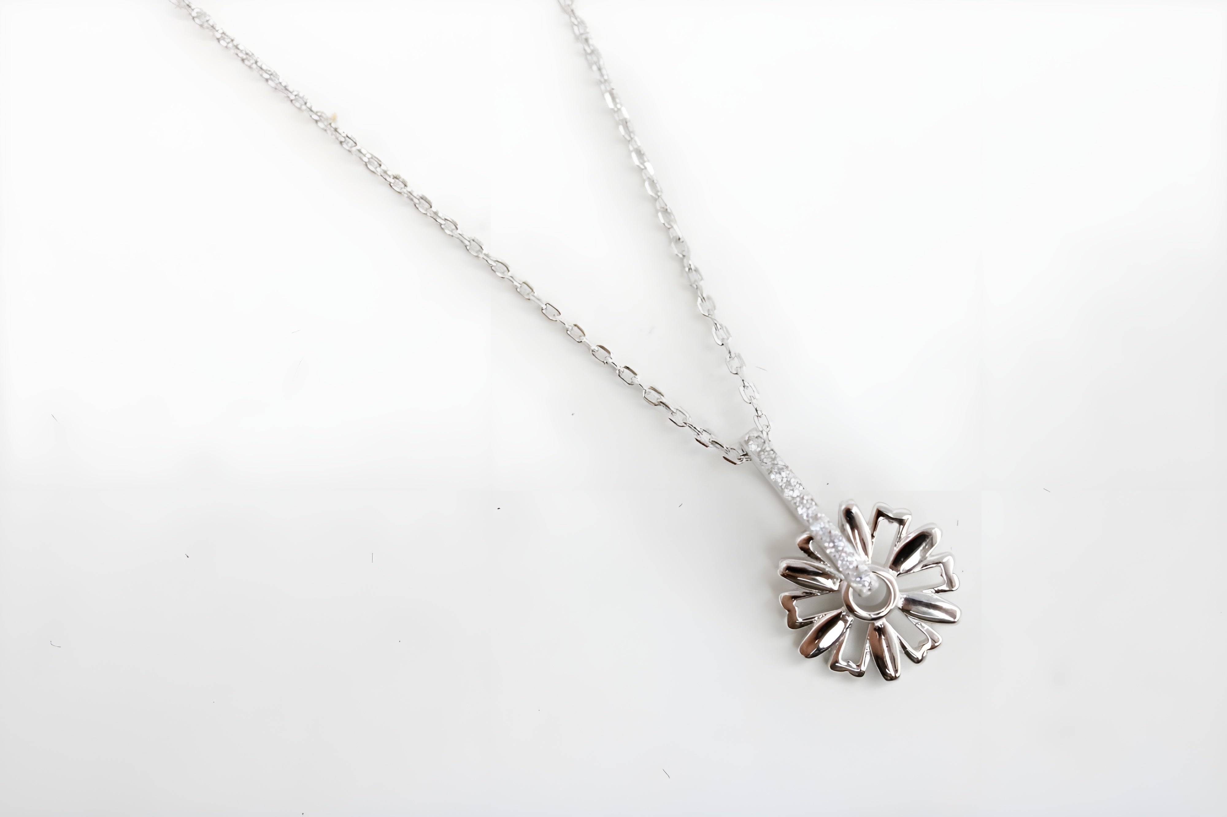 Radiant Sunburst VeeLux Crystal Pendant Necklace