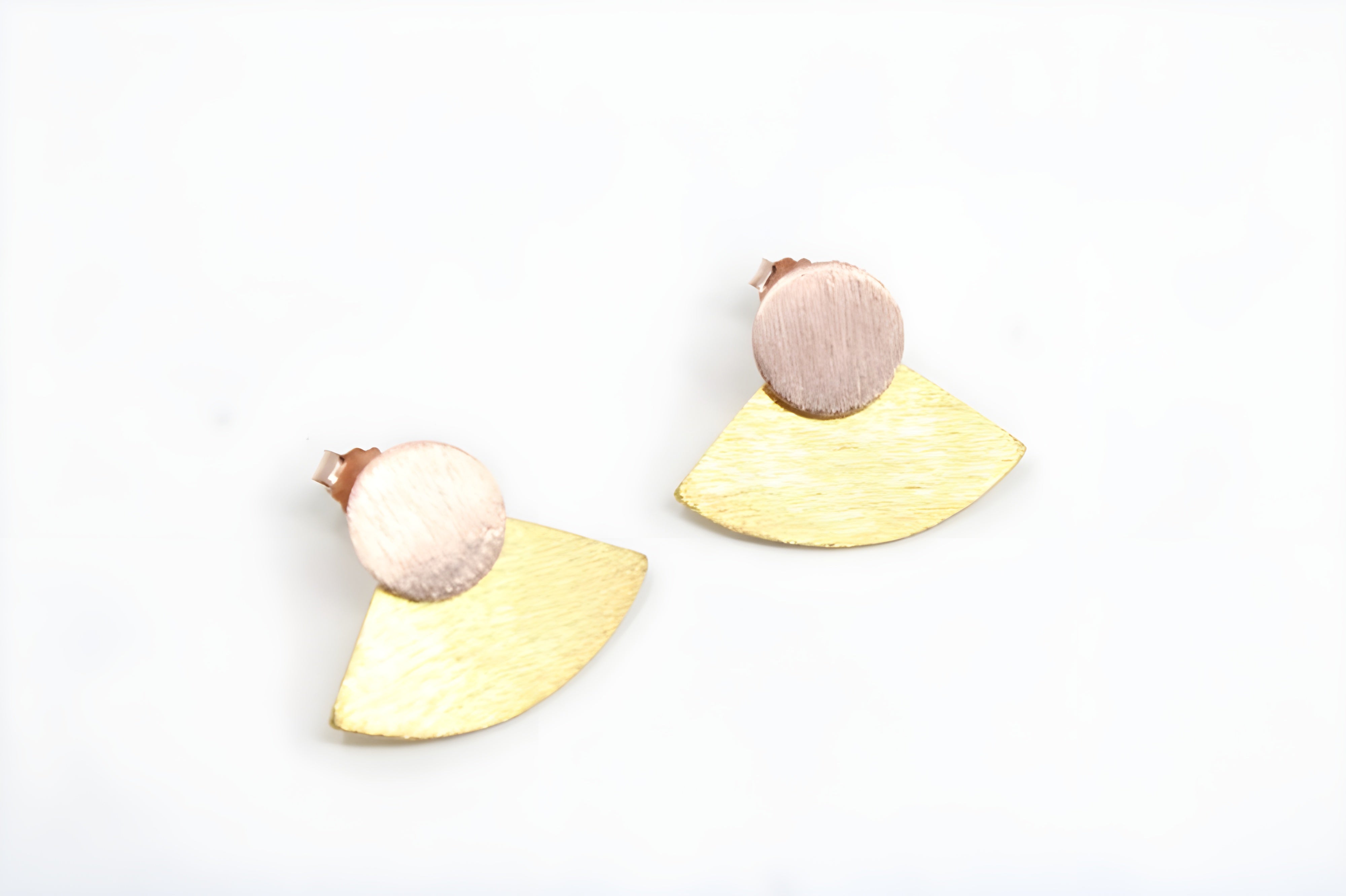 Golden Radiance VeeLux Premium Earrings