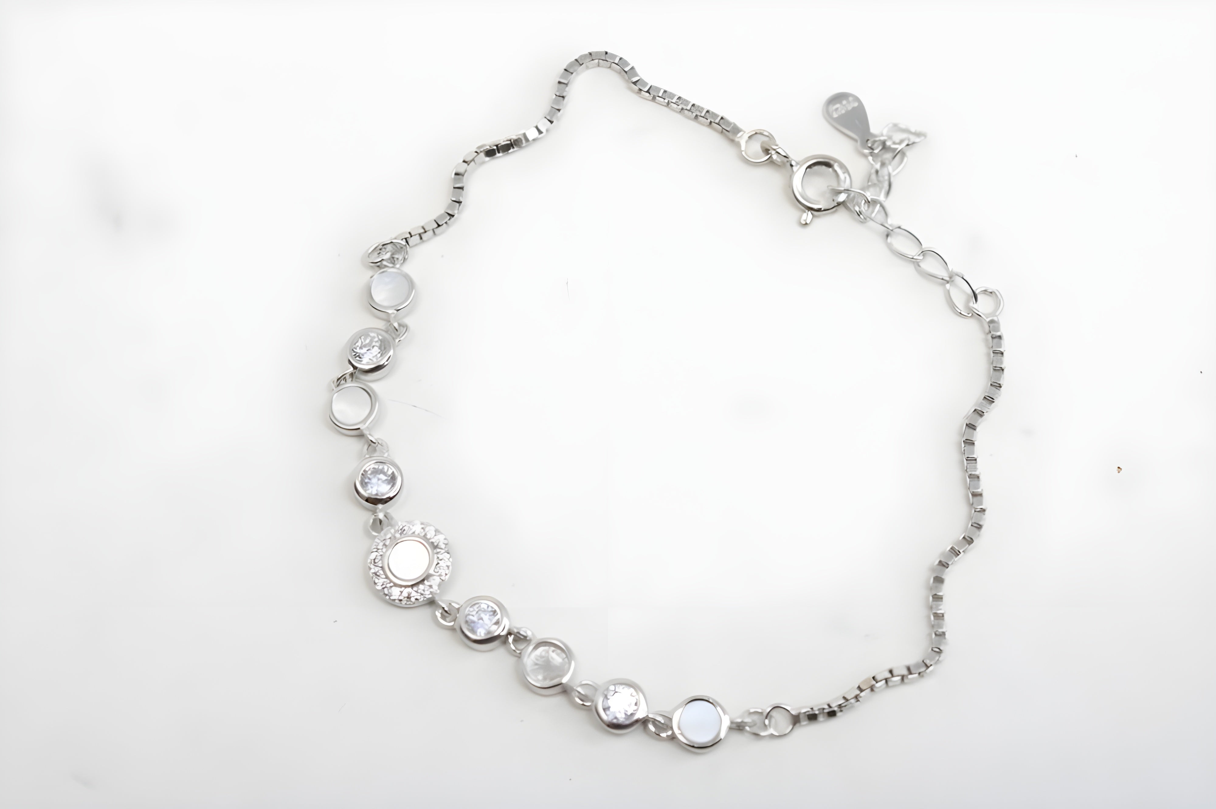 Sterling Silver VeeLux Premium Crystal Sleek Adorable Bracelet