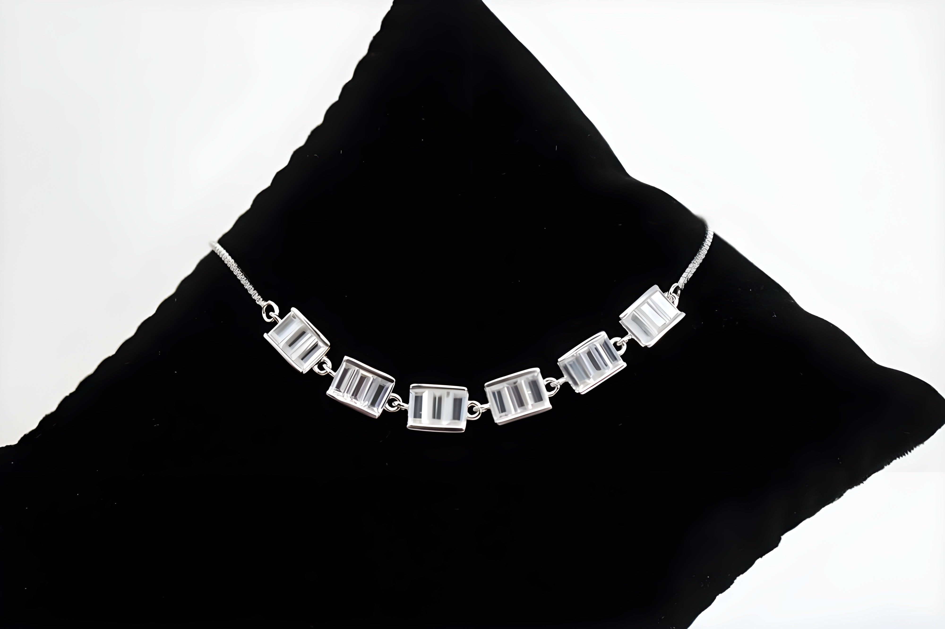 Sterling Silver VeeLux Premium Crystal Sophisticate Classic Shimmer Bracelet