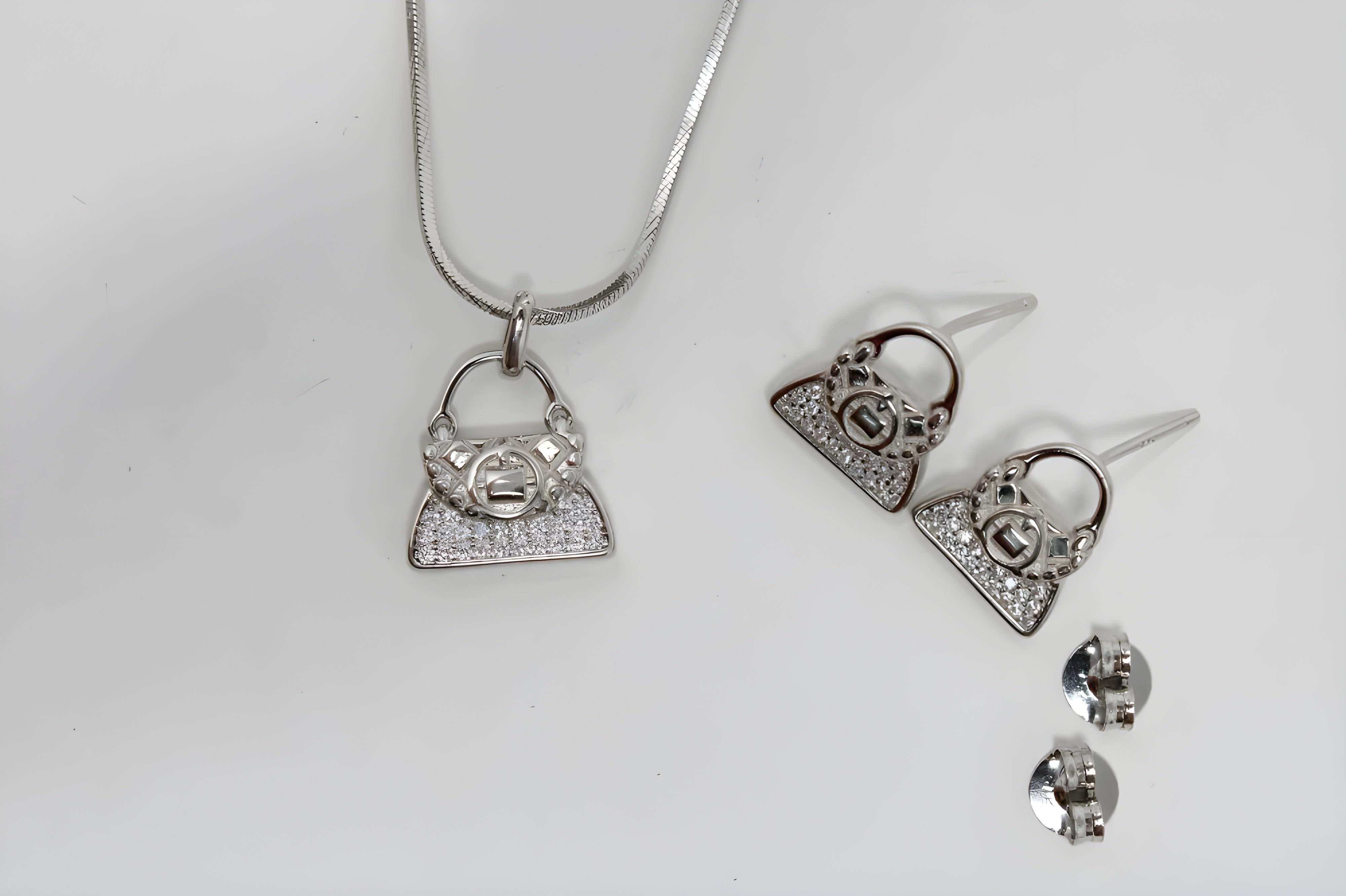 Chic VeeLux Premium Crystal Handbag Pendant and Earring Set