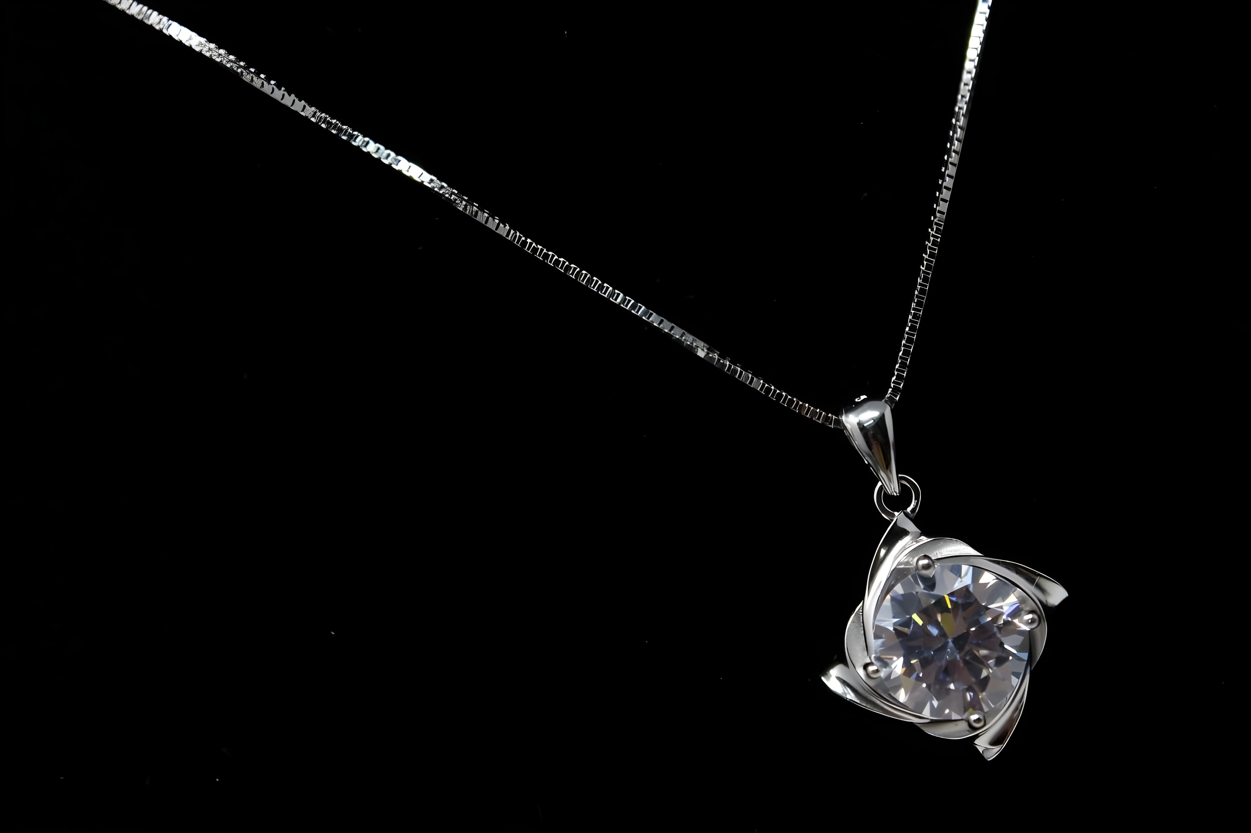 Sculpted Silver Blossom Pendant with Round VeeLux Crystal