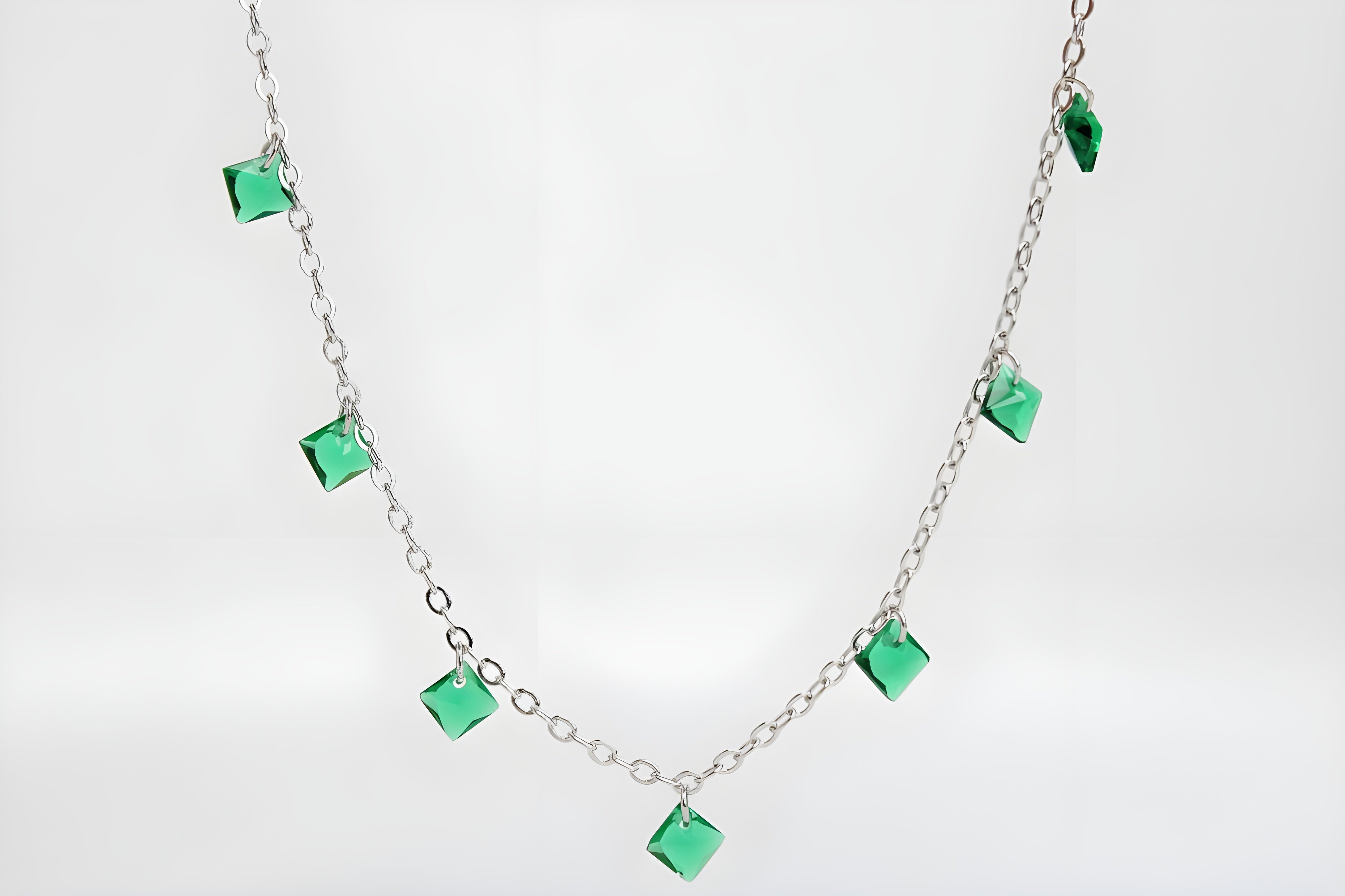 Elegant Emerald Green Diamond VeeLux Crystal Necklace