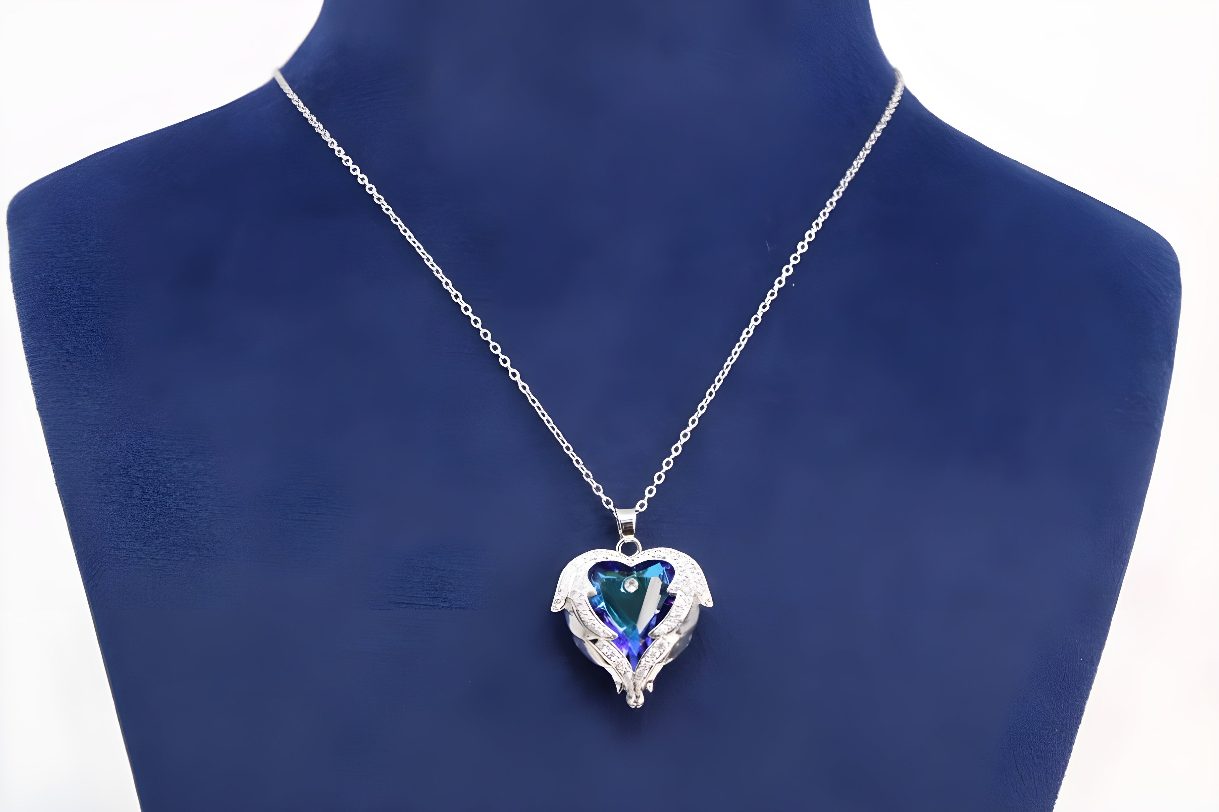 Angel Wings Blue Heart Pendant Set