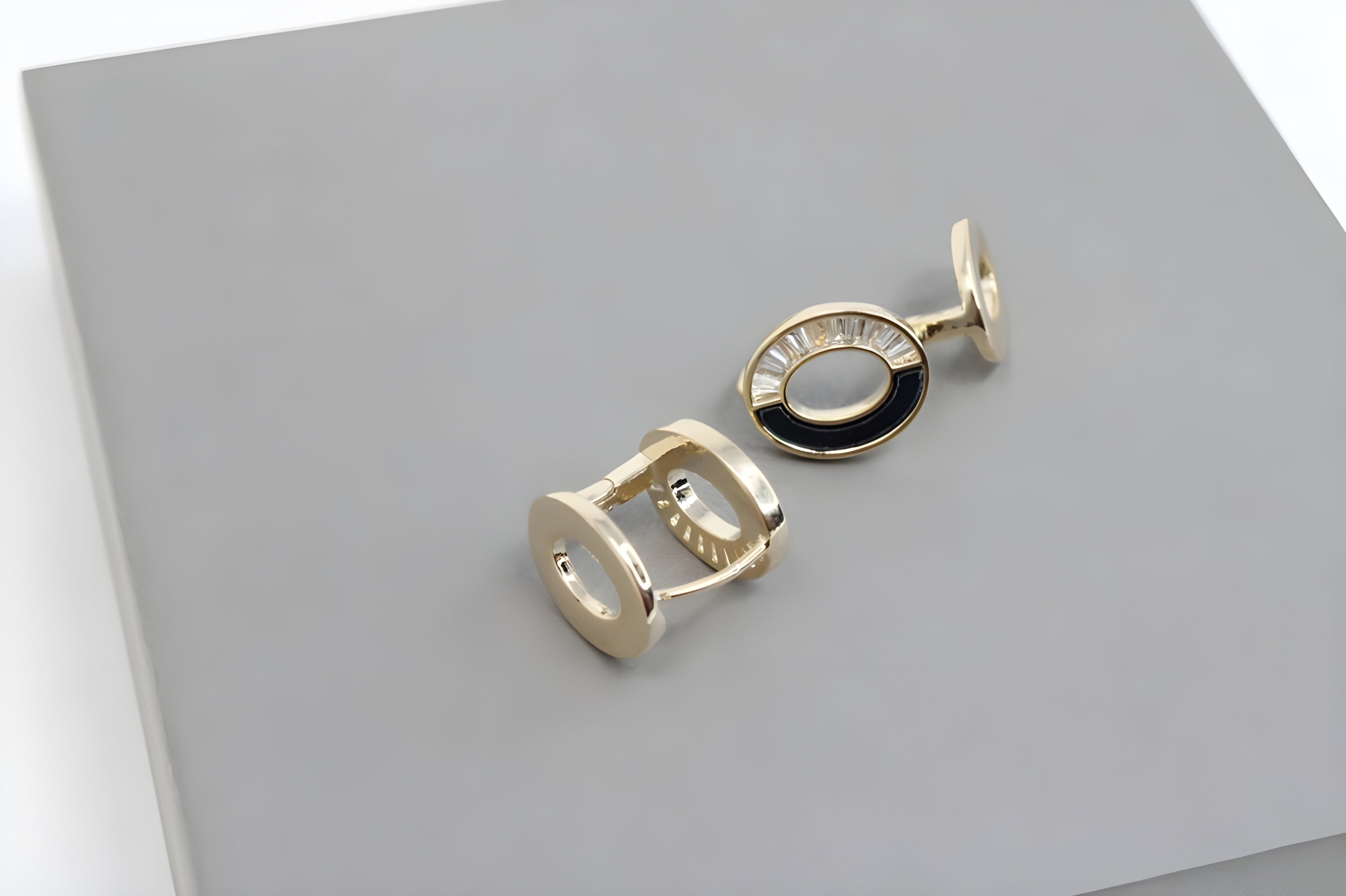 Two-Tone Black and Gold Diamond Design Earrings