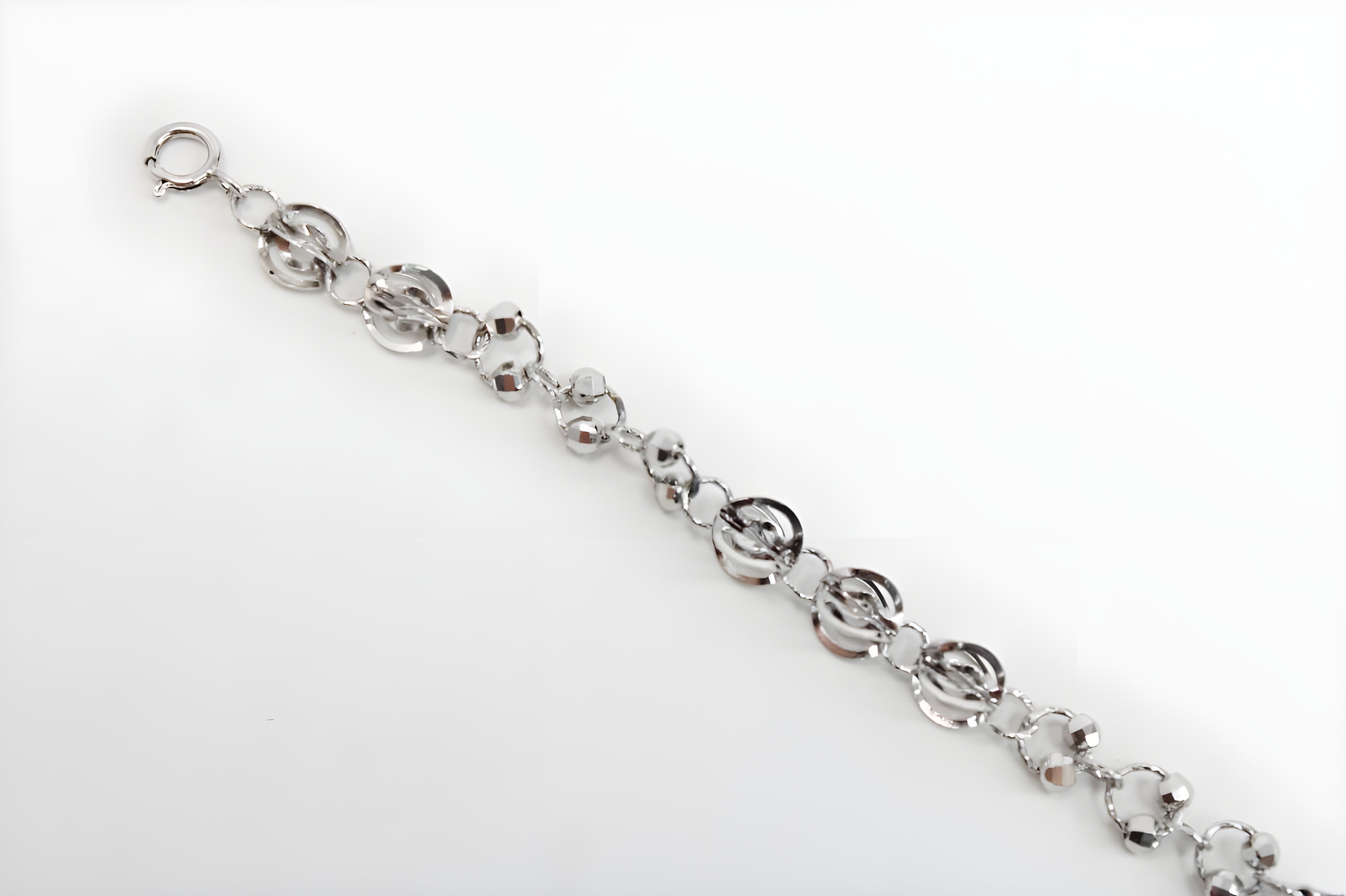 Eternal Grace Interlocking Silver Bracelet