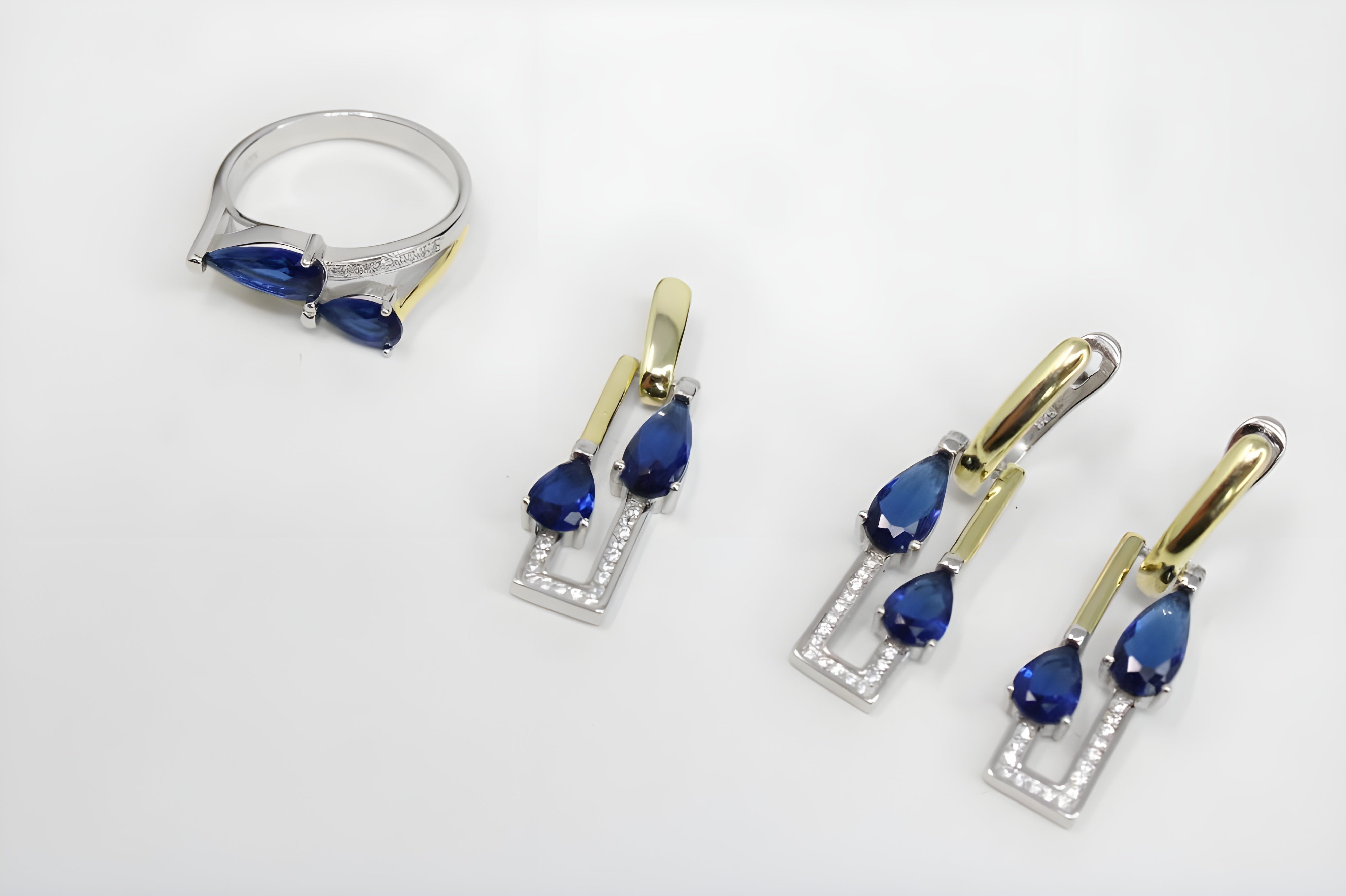 Sapphire Deco Diamond Jewelry Set