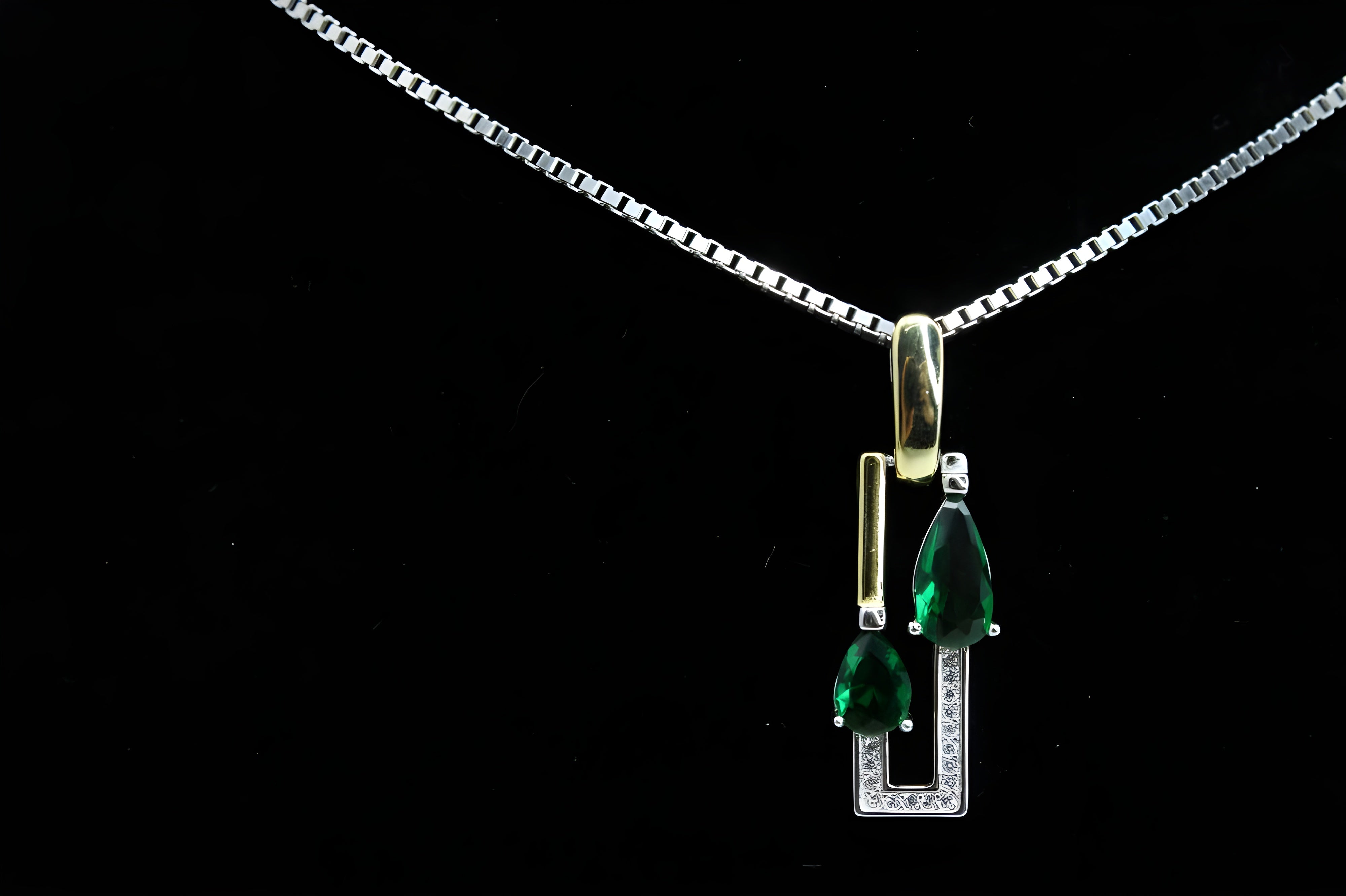 Emerald Deco Diamond Jewelry Set