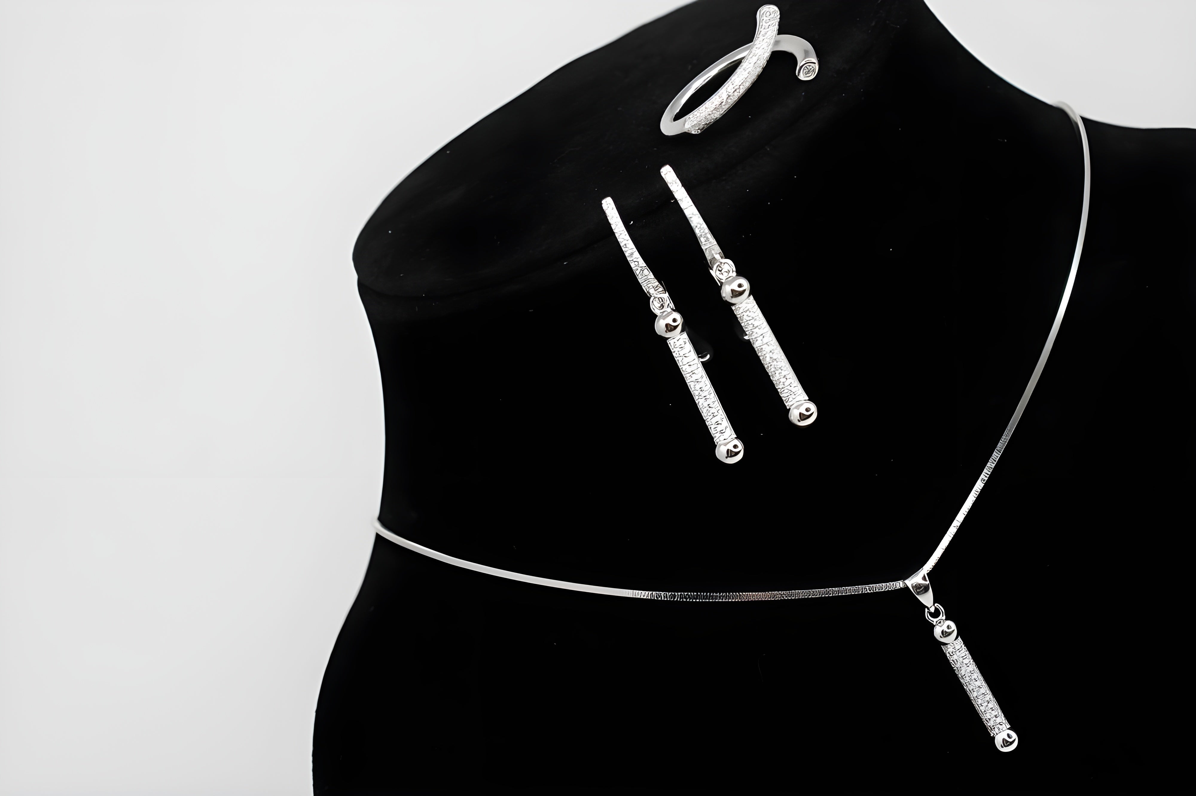 Linear Diamond Elegance Jewelry Set