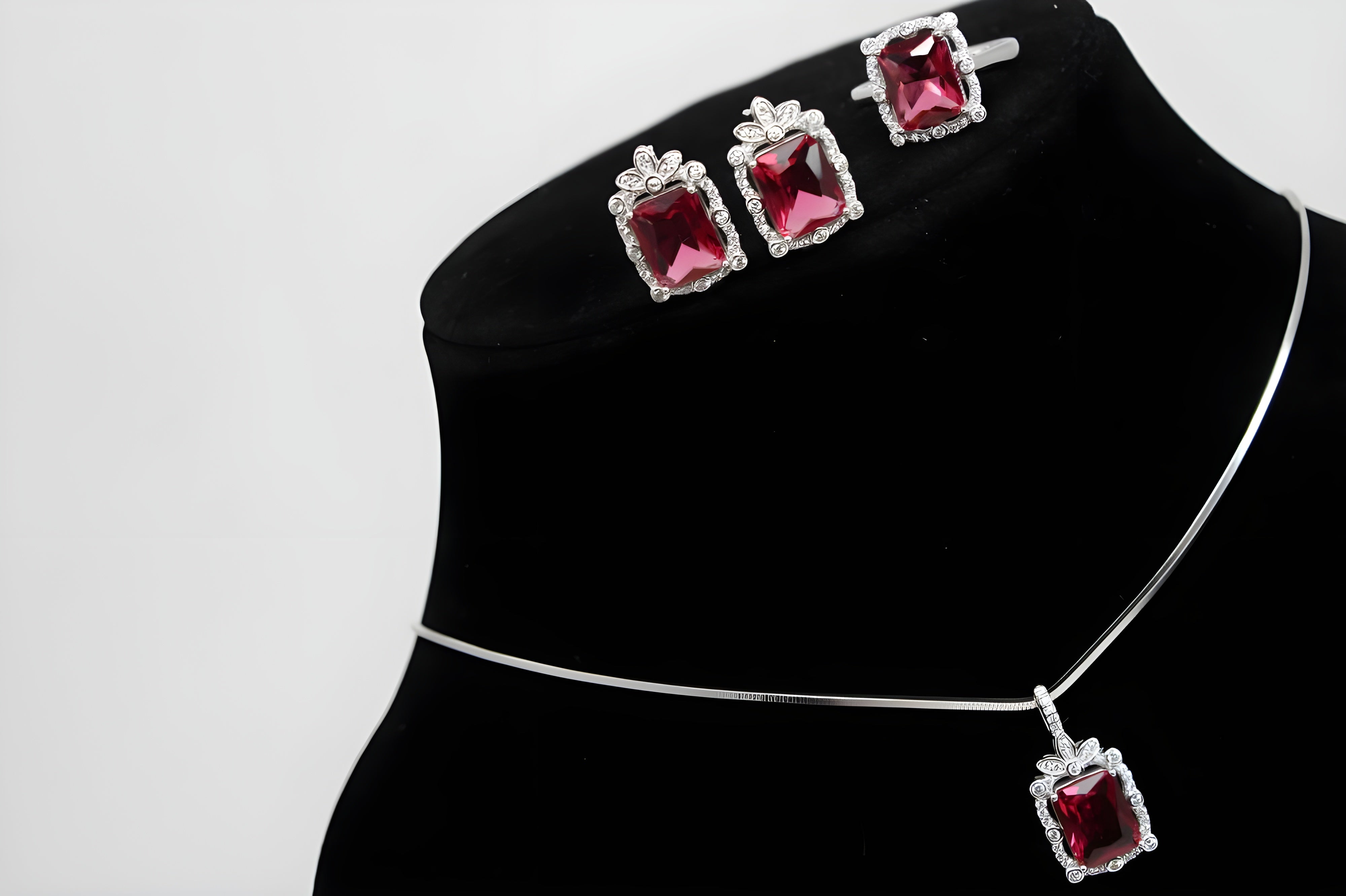 Ruby Royale Red Diamond Pendent Set