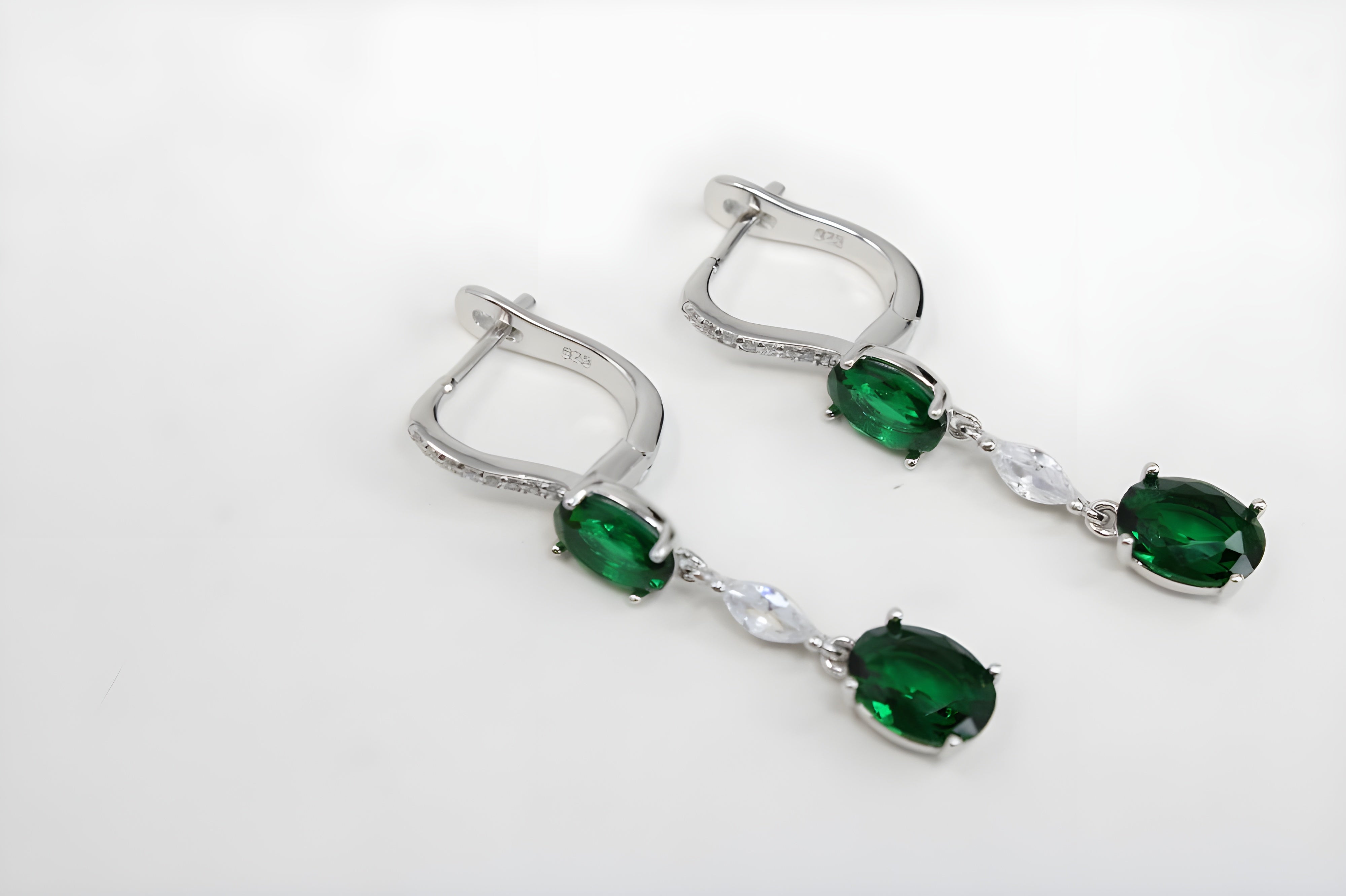 Emerald Cascade Diamond Jewelry Set - Sterling Silver Ring, Drop Earrings & Pendant with Oval-Cut Emeralds and Cascading White Diamonds