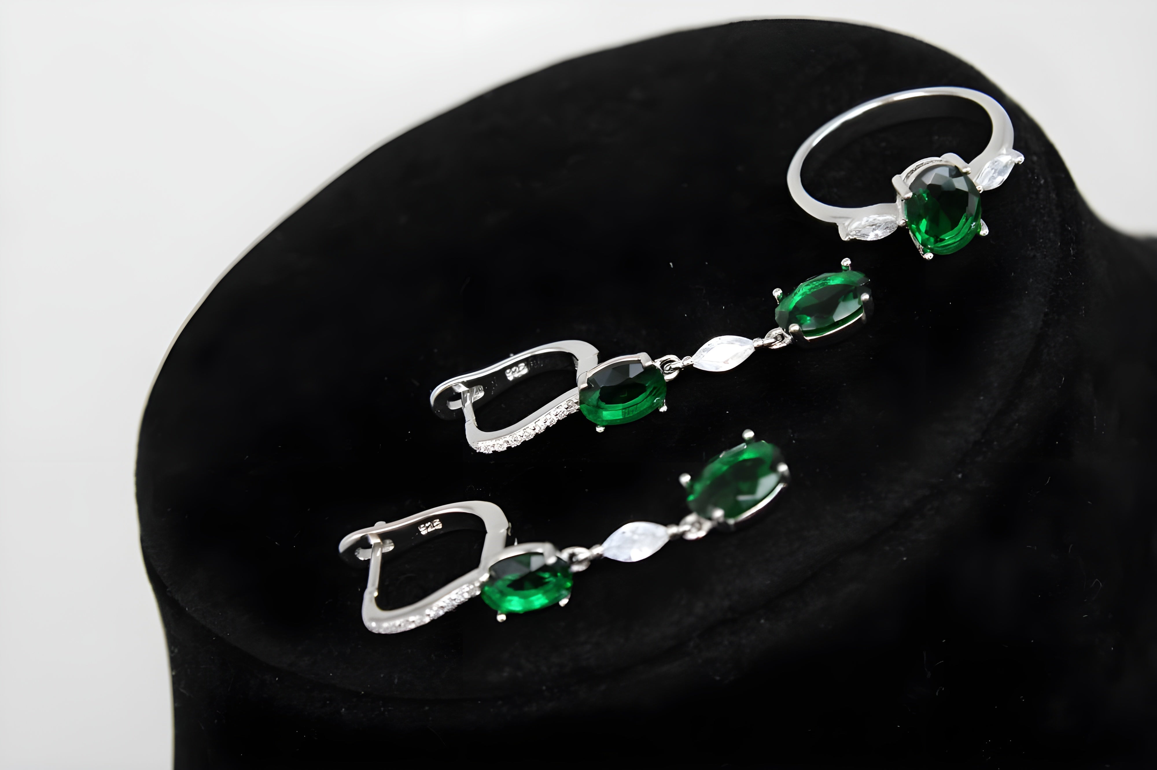 Emerald Cascade Diamond Jewelry Set - Sterling Silver Ring, Drop Earrings & Pendant with Oval-Cut Emeralds and Cascading White Diamonds